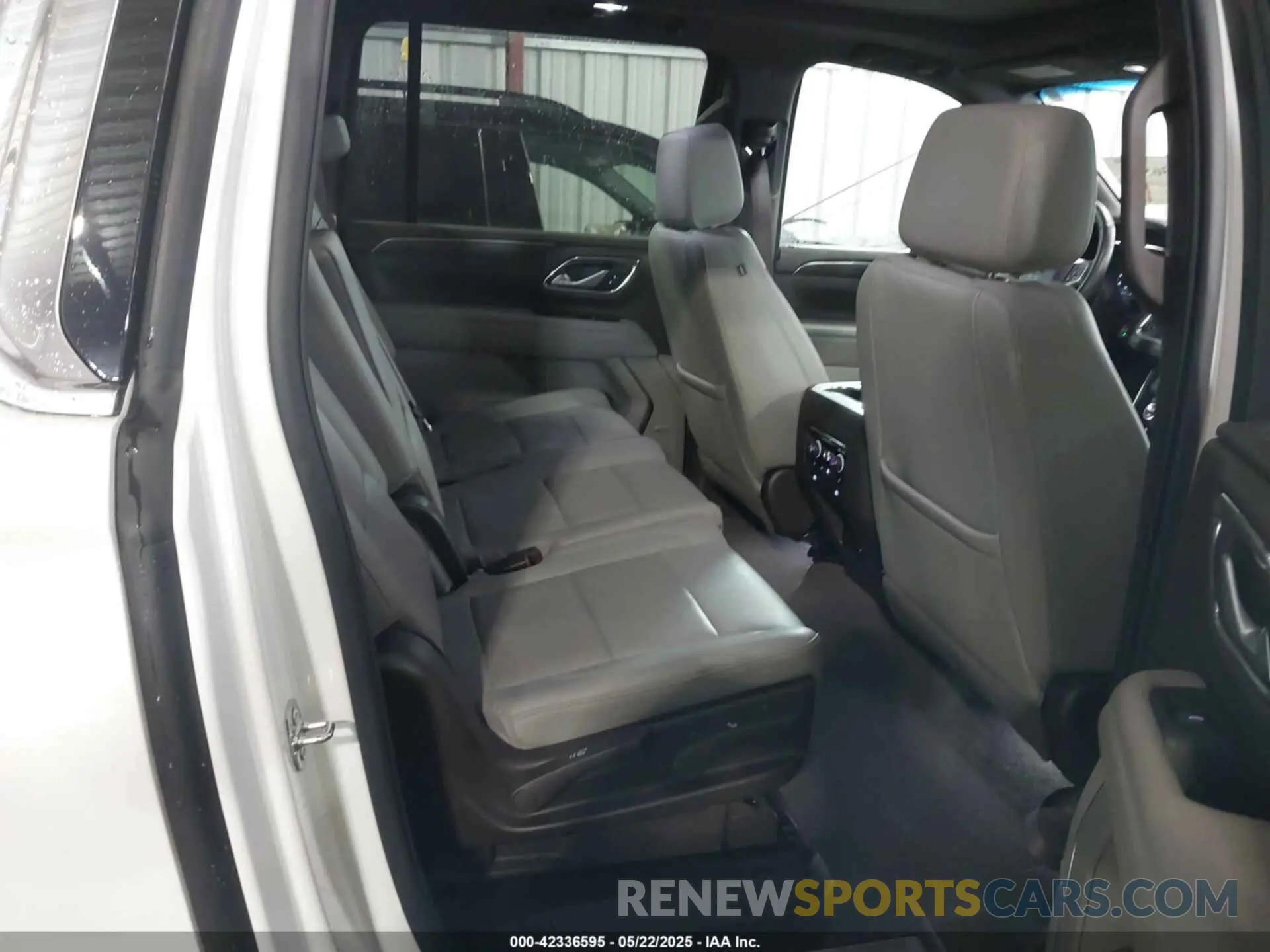 8 fotografías del automóvil dañado 1GNSKCKD7NR235784 CHEVROLET SUBURBAN 2022