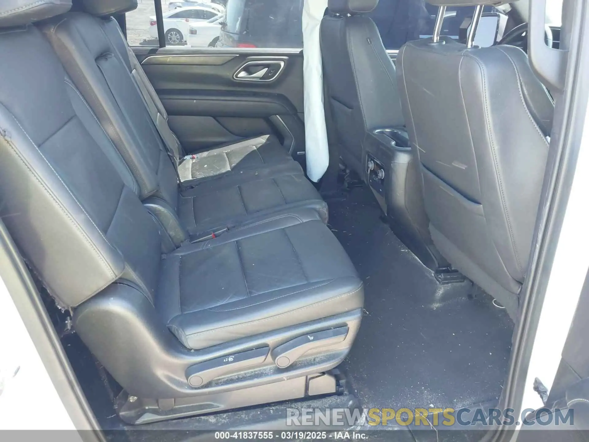 8 fotografías del automóvil dañado 1GNSKCKDXNR247122 CHEVROLET SUBURBAN 2022