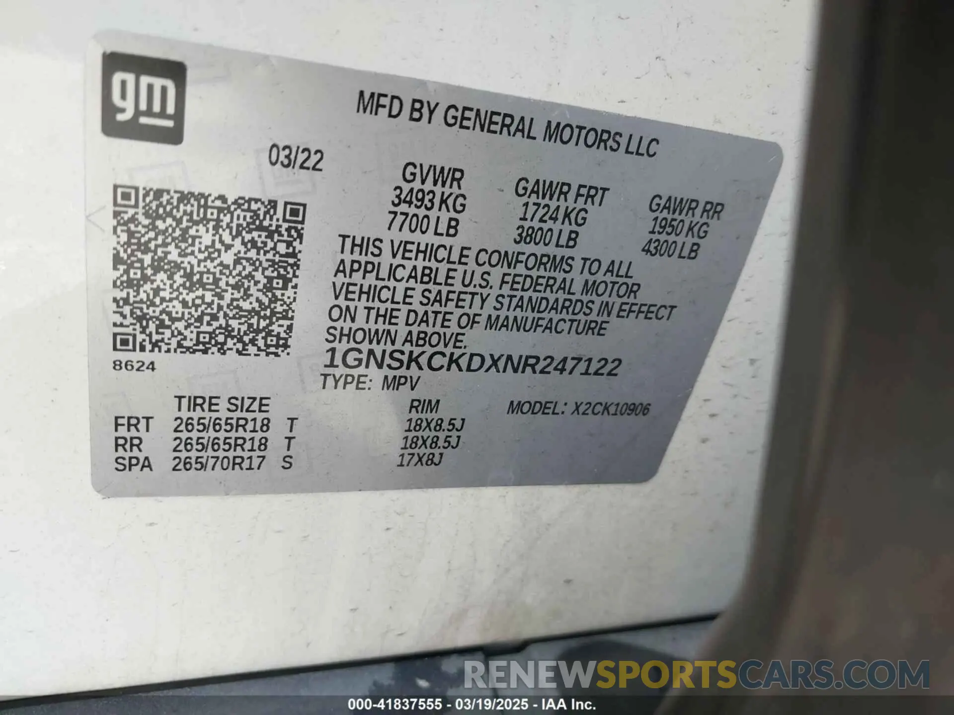 9 fotografías del automóvil dañado 1GNSKCKDXNR247122 CHEVROLET SUBURBAN 2022