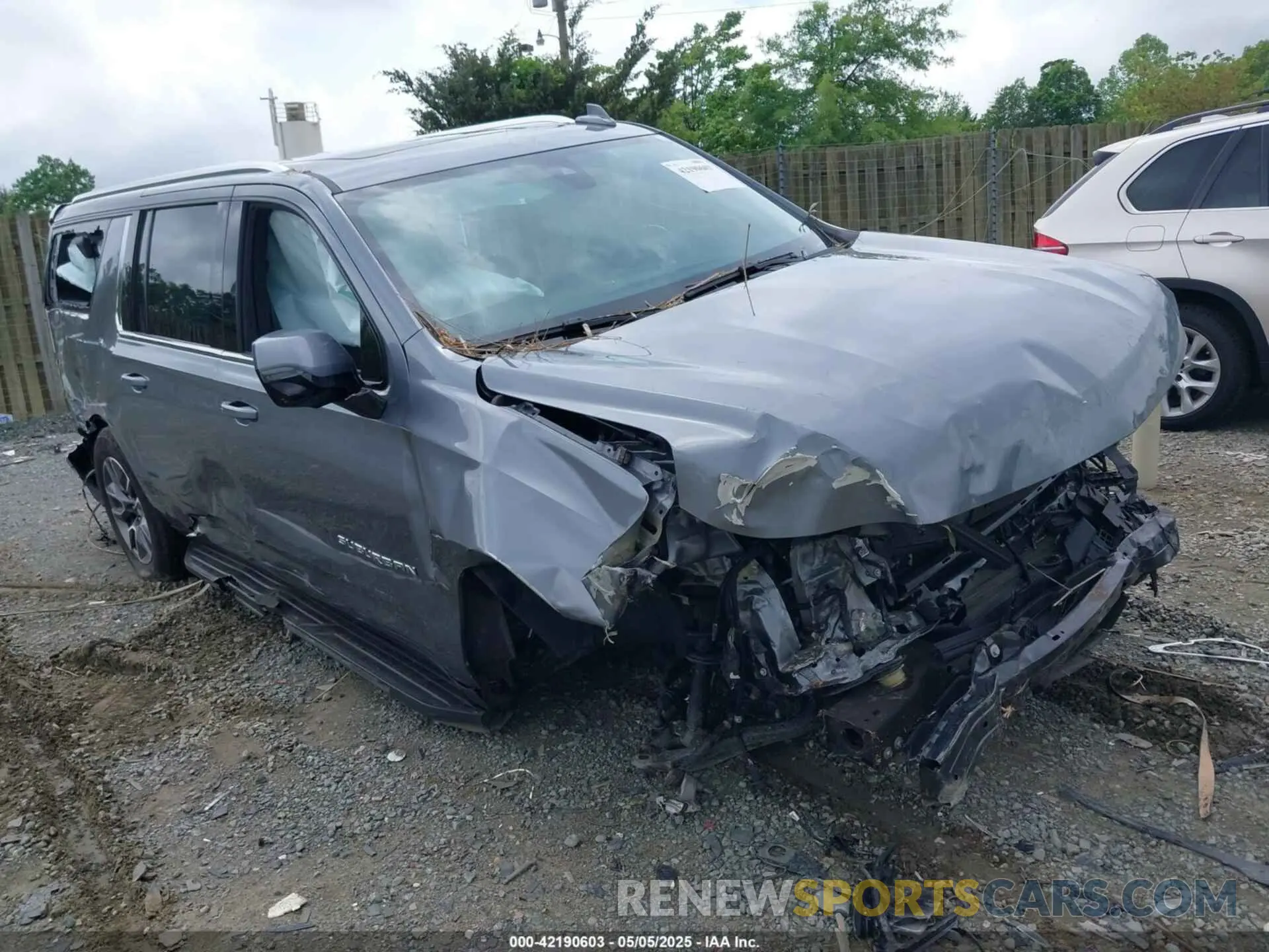 1 fotografías del automóvil dañado 1GNSKCKT0NR296269 CHEVROLET SUBURBAN 2022