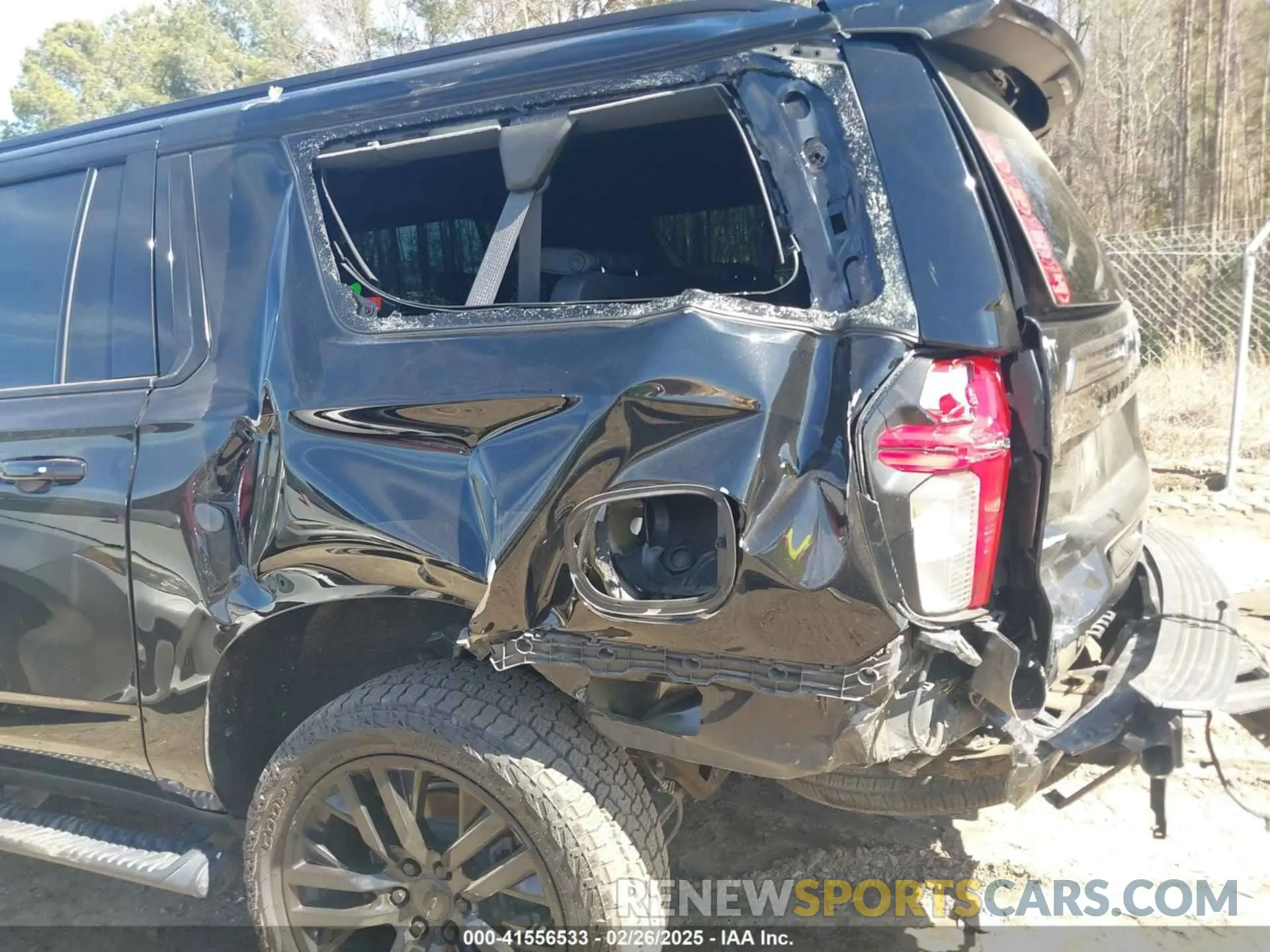 12 fotografías del automóvil dañado 1GNSKDKD5NR110949 CHEVROLET SUBURBAN 2022