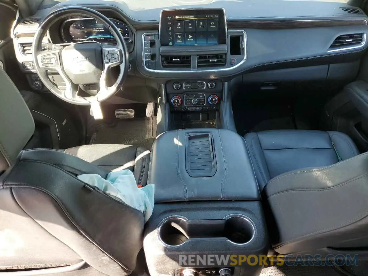 8 fotografías del automóvil dañado 1GNSKDKD7NR251053 CHEVROLET SUBURBAN 2022