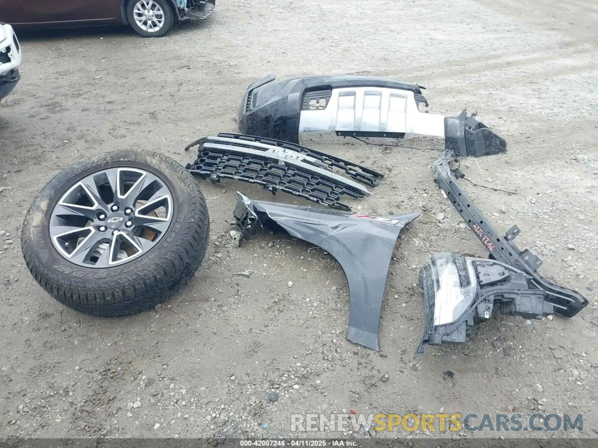 12 fotografías del automóvil dañado 1GNSKDKD7NR345224 CHEVROLET SUBURBAN 2022
