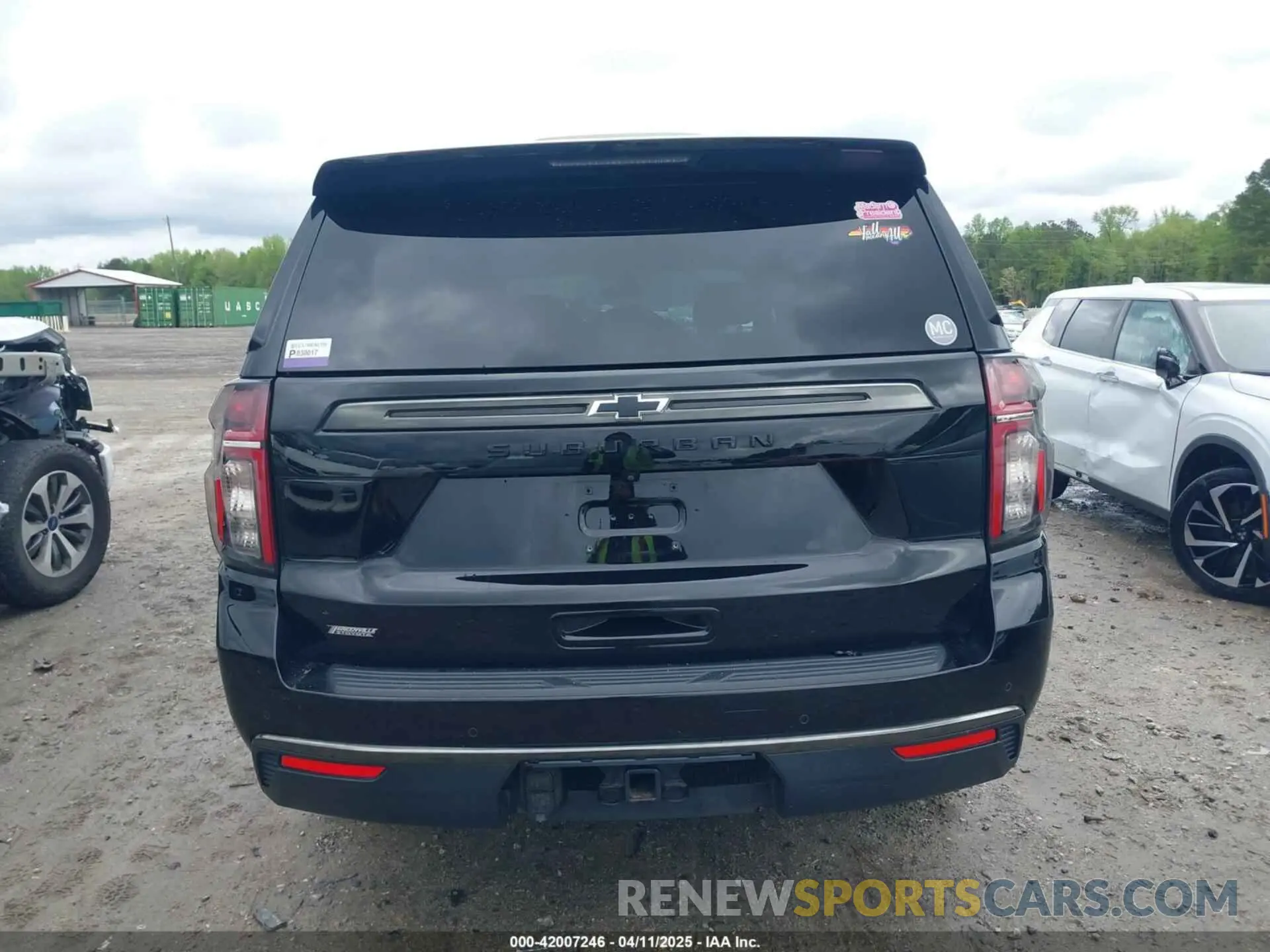 17 fotografías del automóvil dañado 1GNSKDKD7NR345224 CHEVROLET SUBURBAN 2022