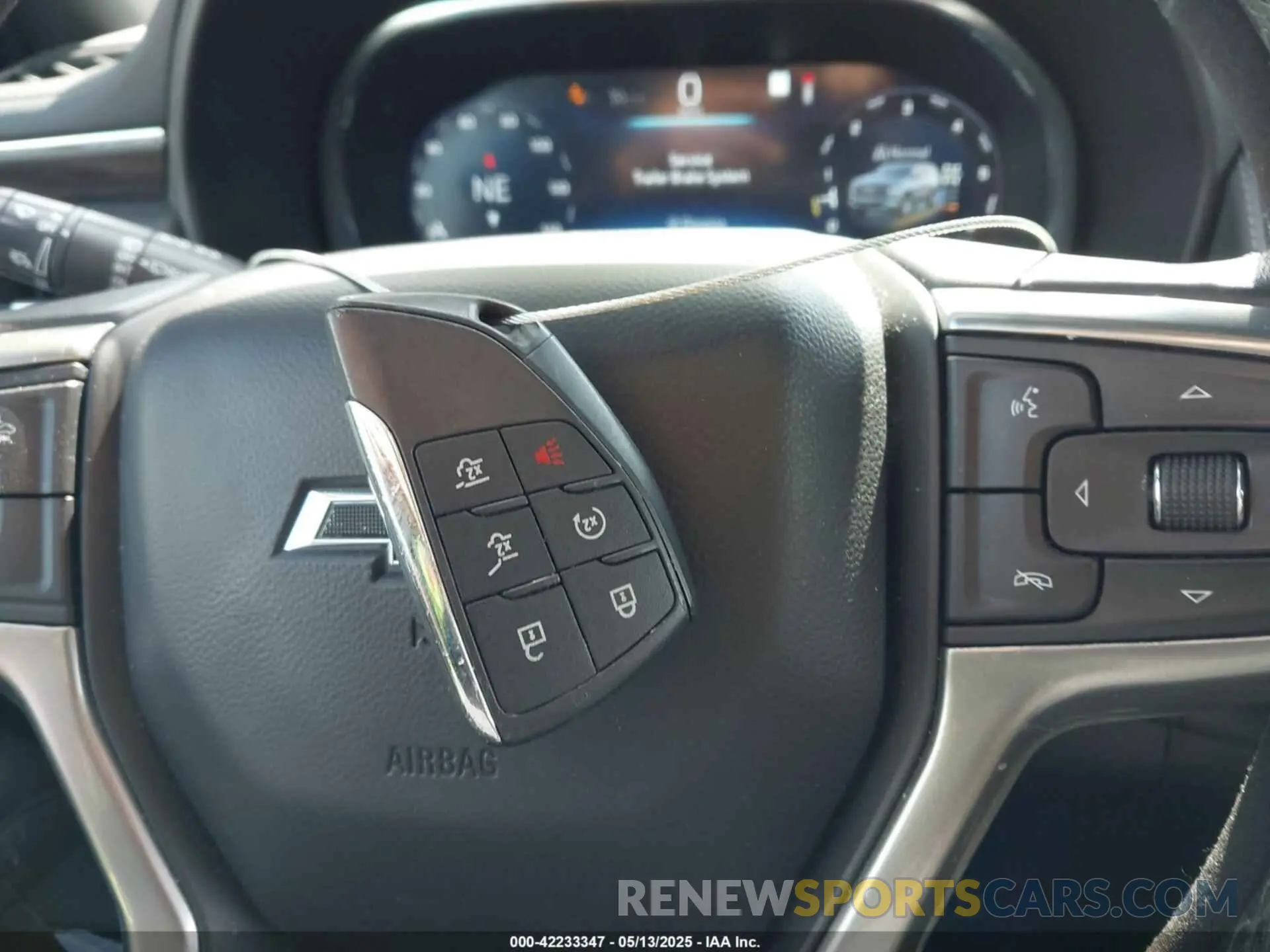 11 fotografías del automóvil dañado 1GNSKDKDXNR199045 CHEVROLET SUBURBAN 2022