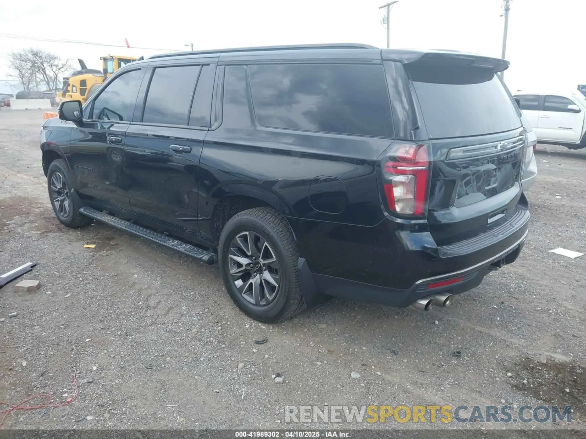 3 fotografías del automóvil dañado 1GNSKDKL5NR218592 CHEVROLET SUBURBAN 2022