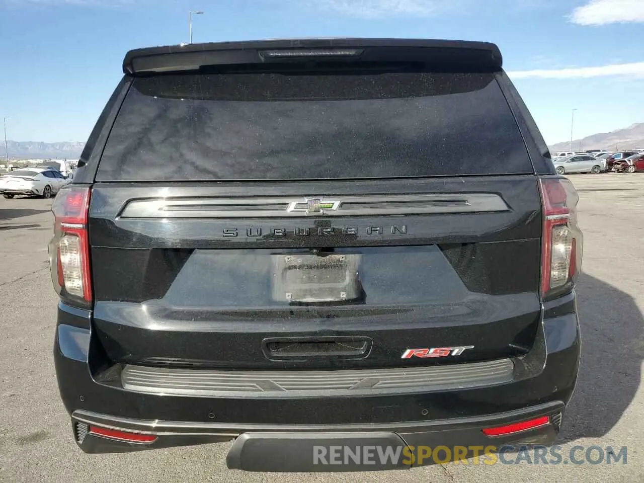 6 fotografías del automóvil dañado 1GNSKEKD0NR100738 CHEVROLET SUBURBAN 2022