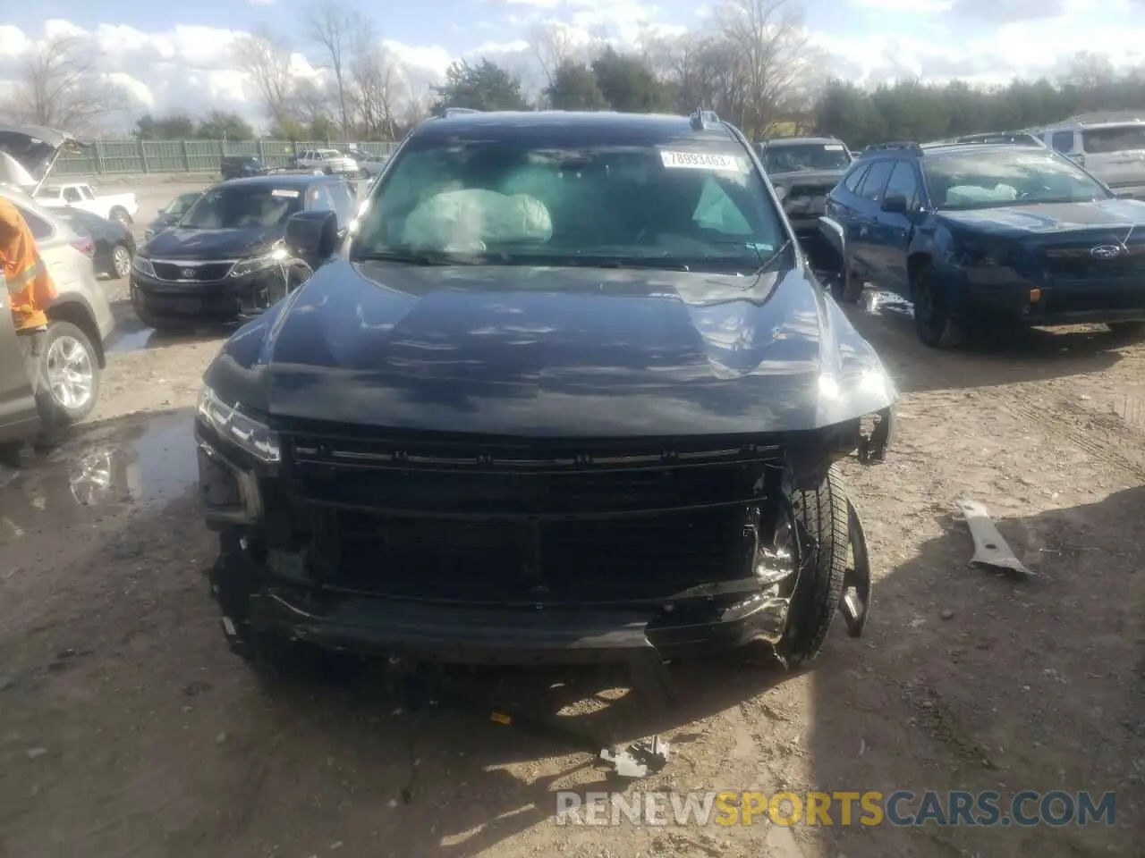 5 fotografías del automóvil dañado 1GNSKEKD4NR303096 CHEVROLET SUBURBAN 2022