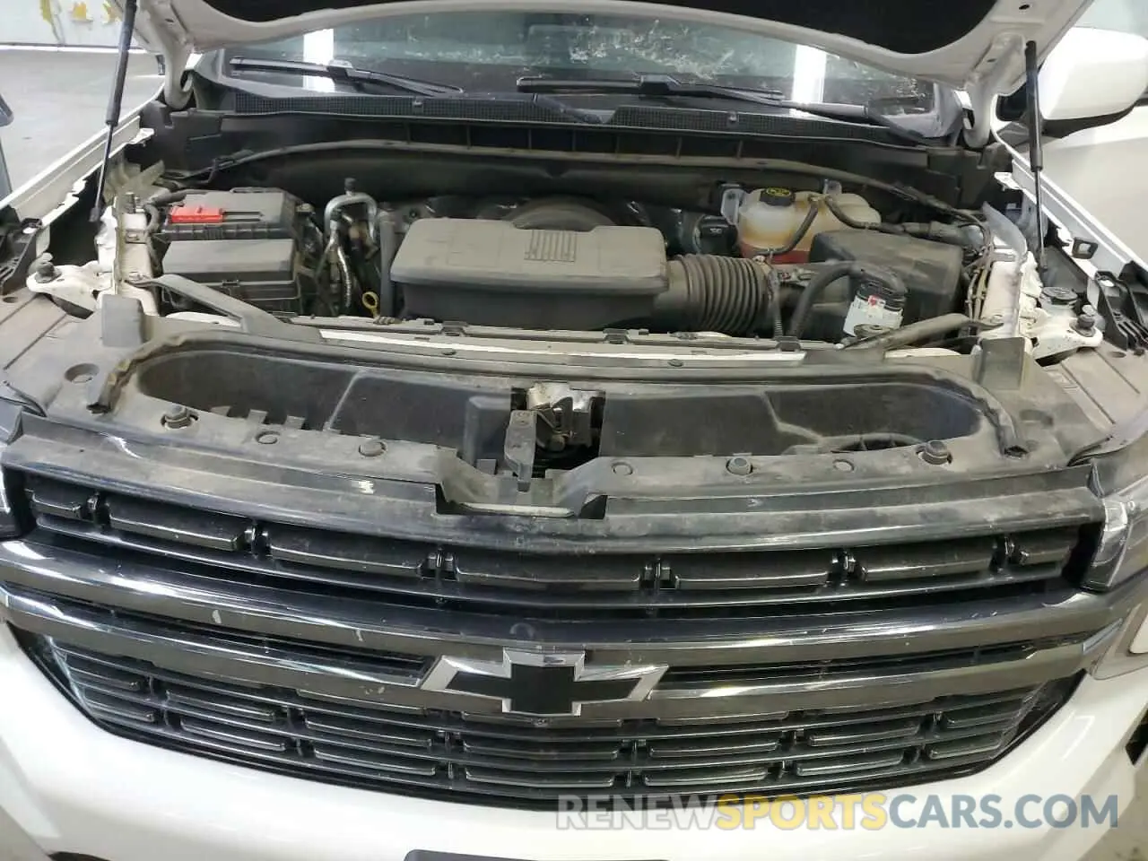 12 fotografías del automóvil dañado 1GNSKEKD4NR341895 CHEVROLET SUBURBAN 2022