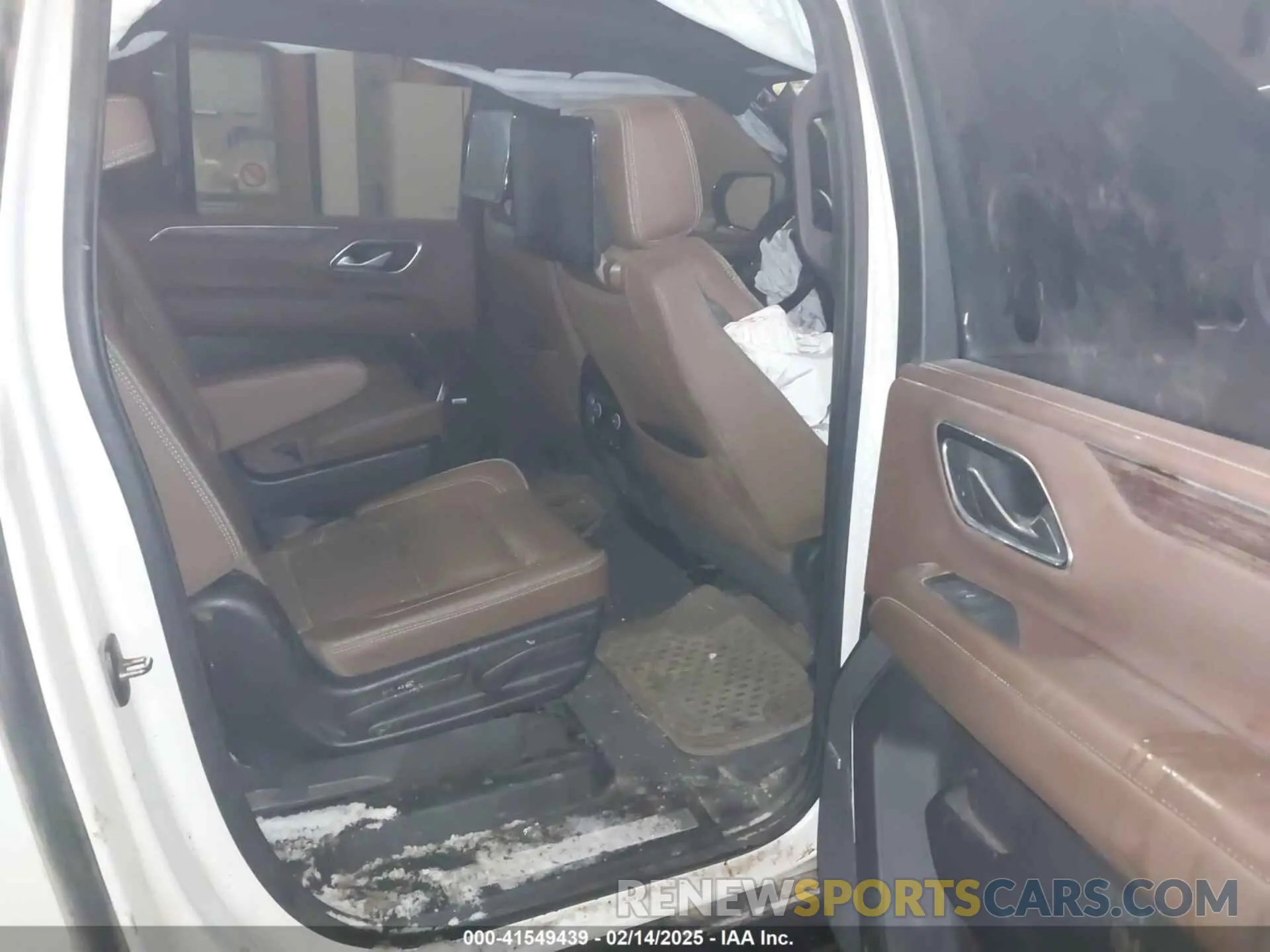 8 fotografías del automóvil dañado 1GNSKGKLXNR151036 CHEVROLET SUBURBAN 2022