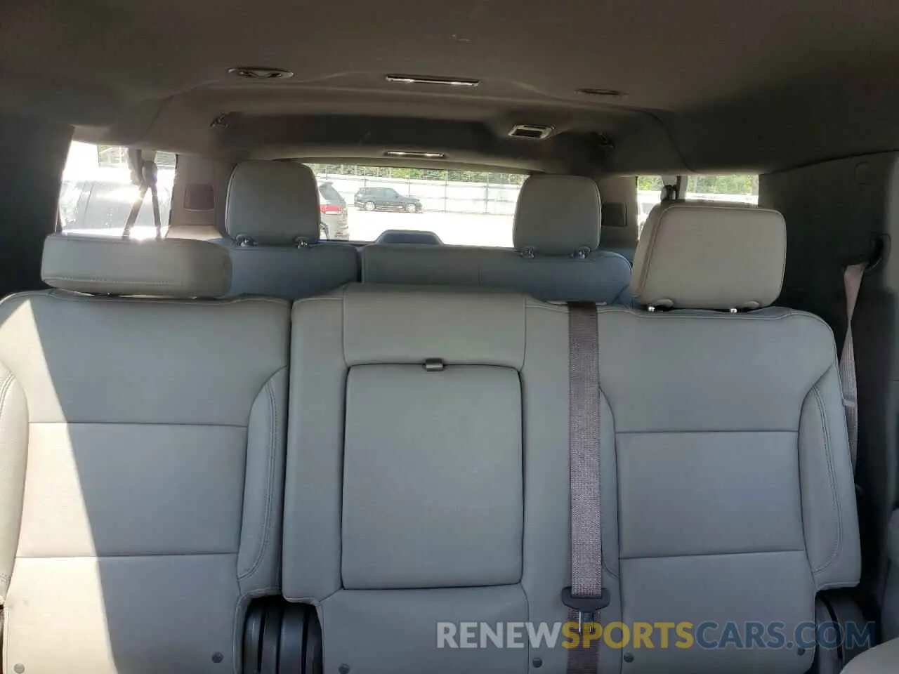 10 fotografías del automóvil dañado 1GNSCCKD1PR412085 CHEVROLET SUBURBAN 2023
