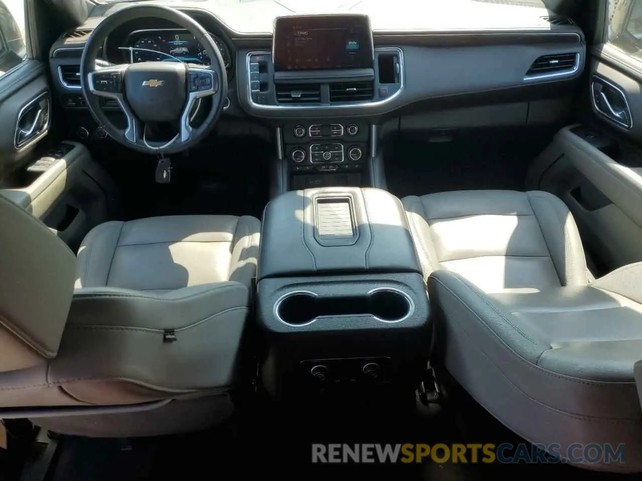 8 fotografías del automóvil dañado 1GNSCCKD1PR412085 CHEVROLET SUBURBAN 2023