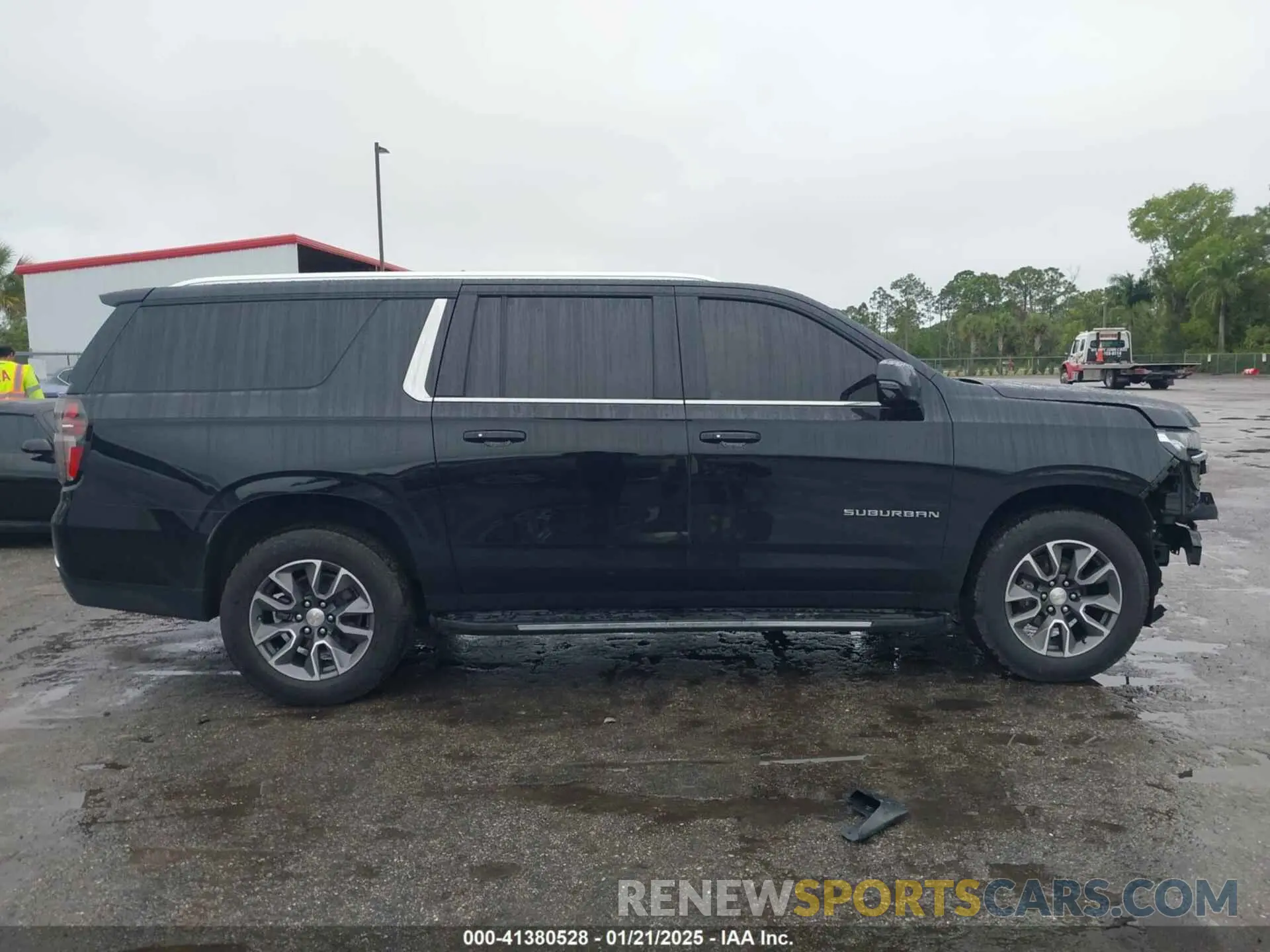 13 fotografías del automóvil dañado 1GNSCCKD3PR323344 CHEVROLET SUBURBAN 2023