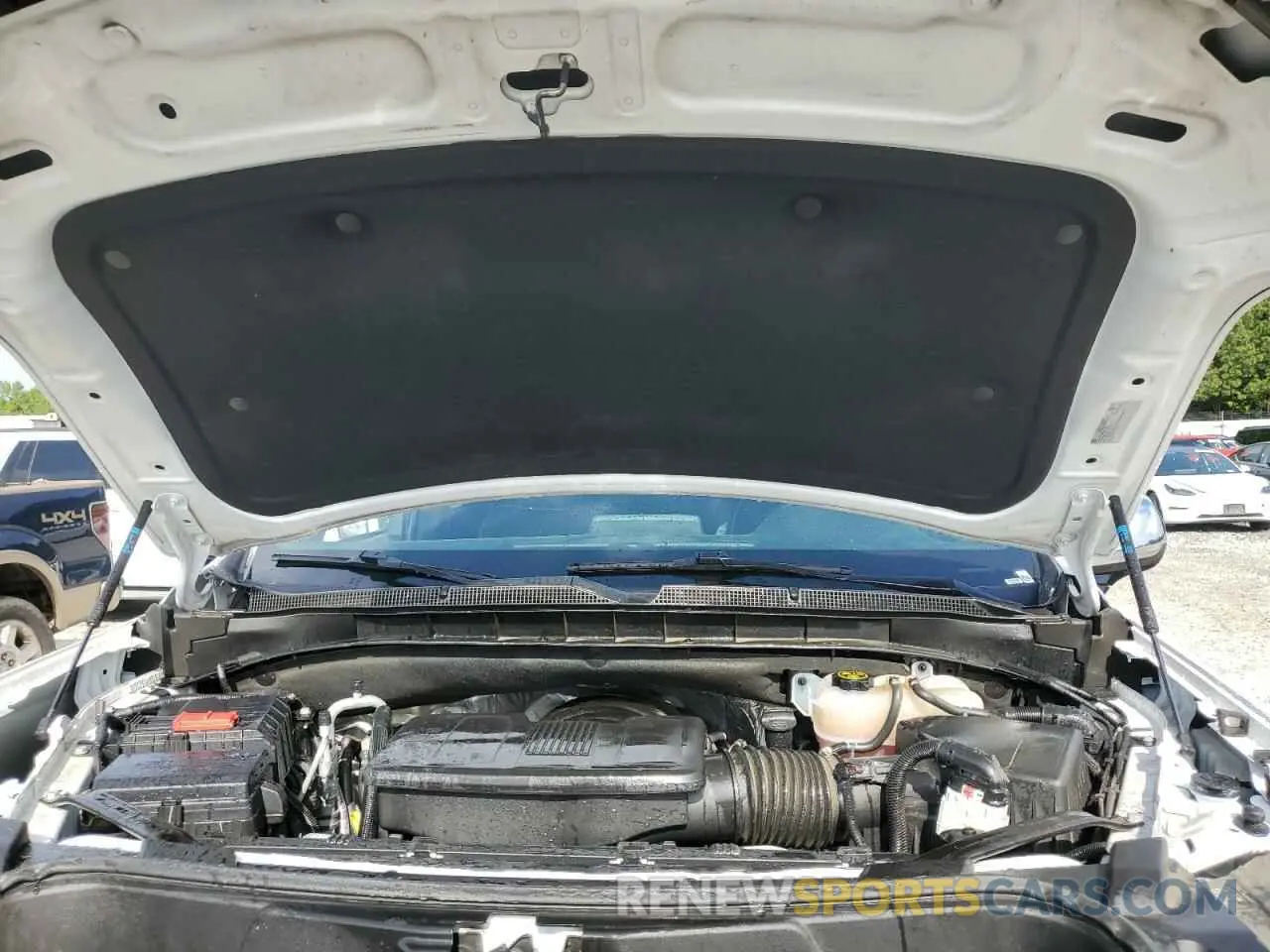 12 fotografías del automóvil dañado 1GNSCFKD0PR504435 CHEVROLET SUBURBAN 2023