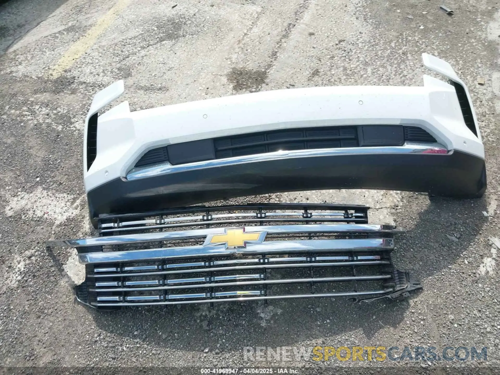 12 fotografías del automóvil dañado 1GNSCFKD3PR546579 CHEVROLET SUBURBAN 2023