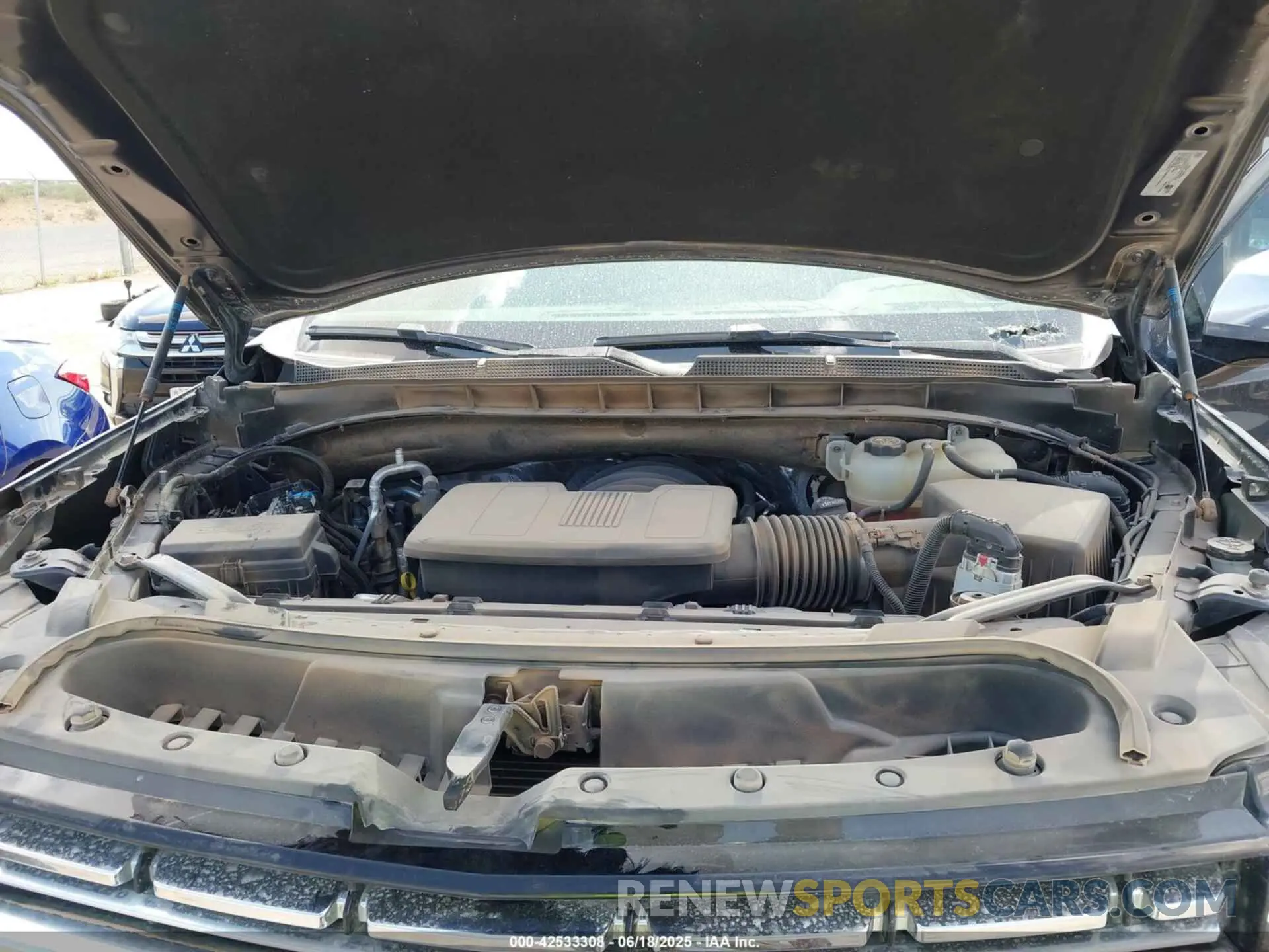 10 fotografías del automóvil dañado 1GNSCFKD4PR364065 CHEVROLET SUBURBAN 2023