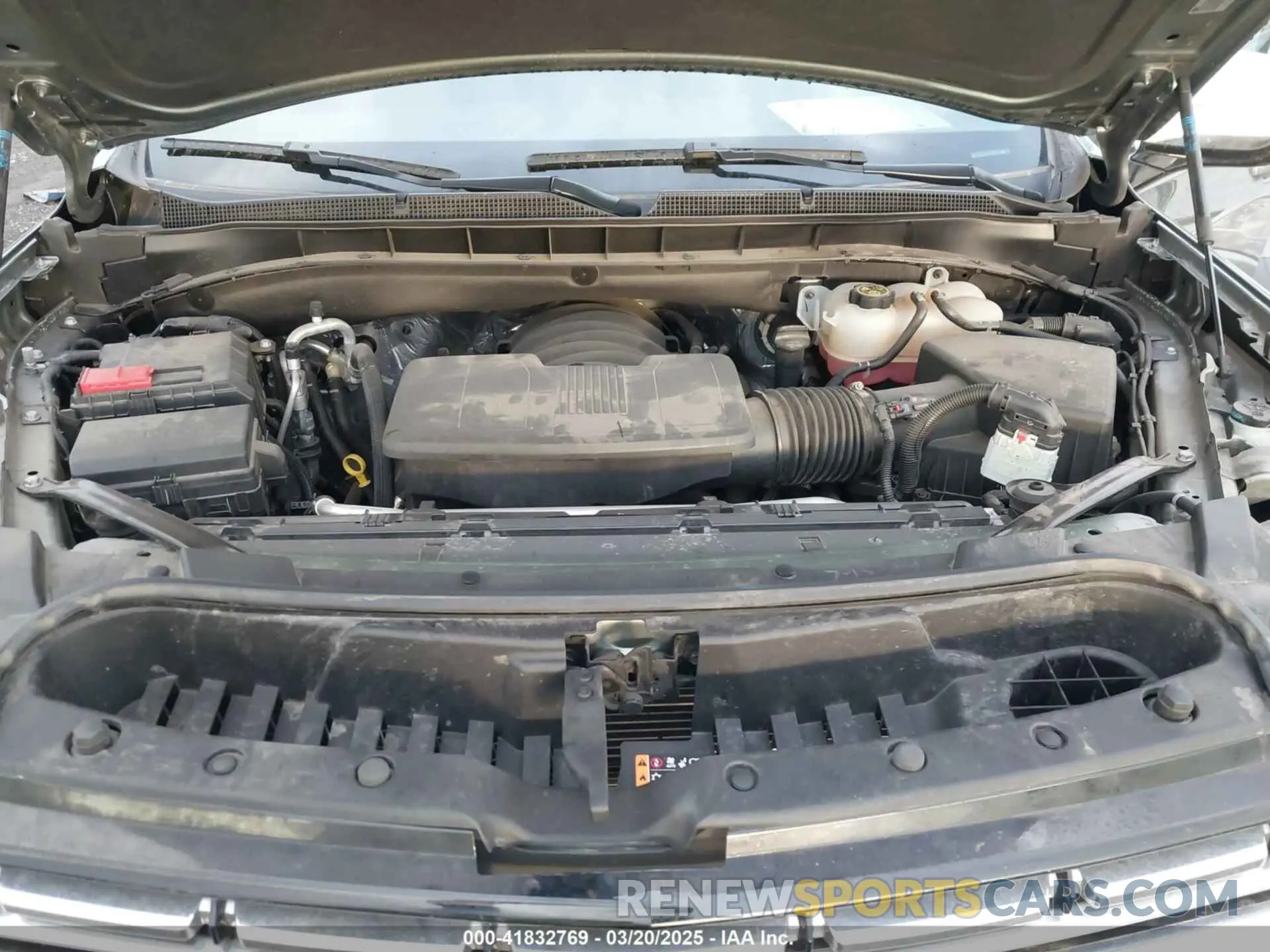 10 fotografías del automóvil dañado 1GNSCFKD7PR519997 CHEVROLET SUBURBAN 2023