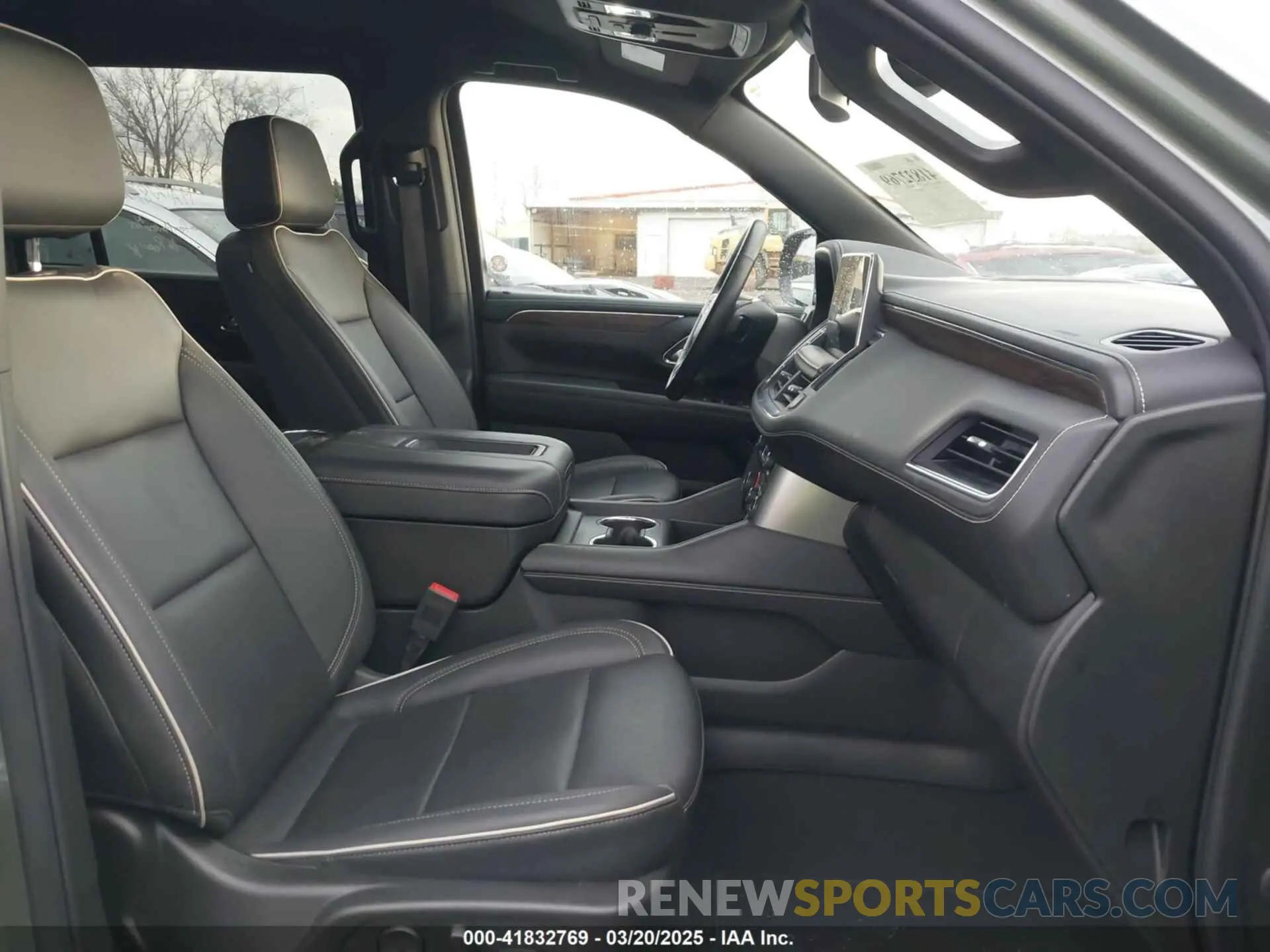 5 fotografías del automóvil dañado 1GNSCFKD7PR519997 CHEVROLET SUBURBAN 2023