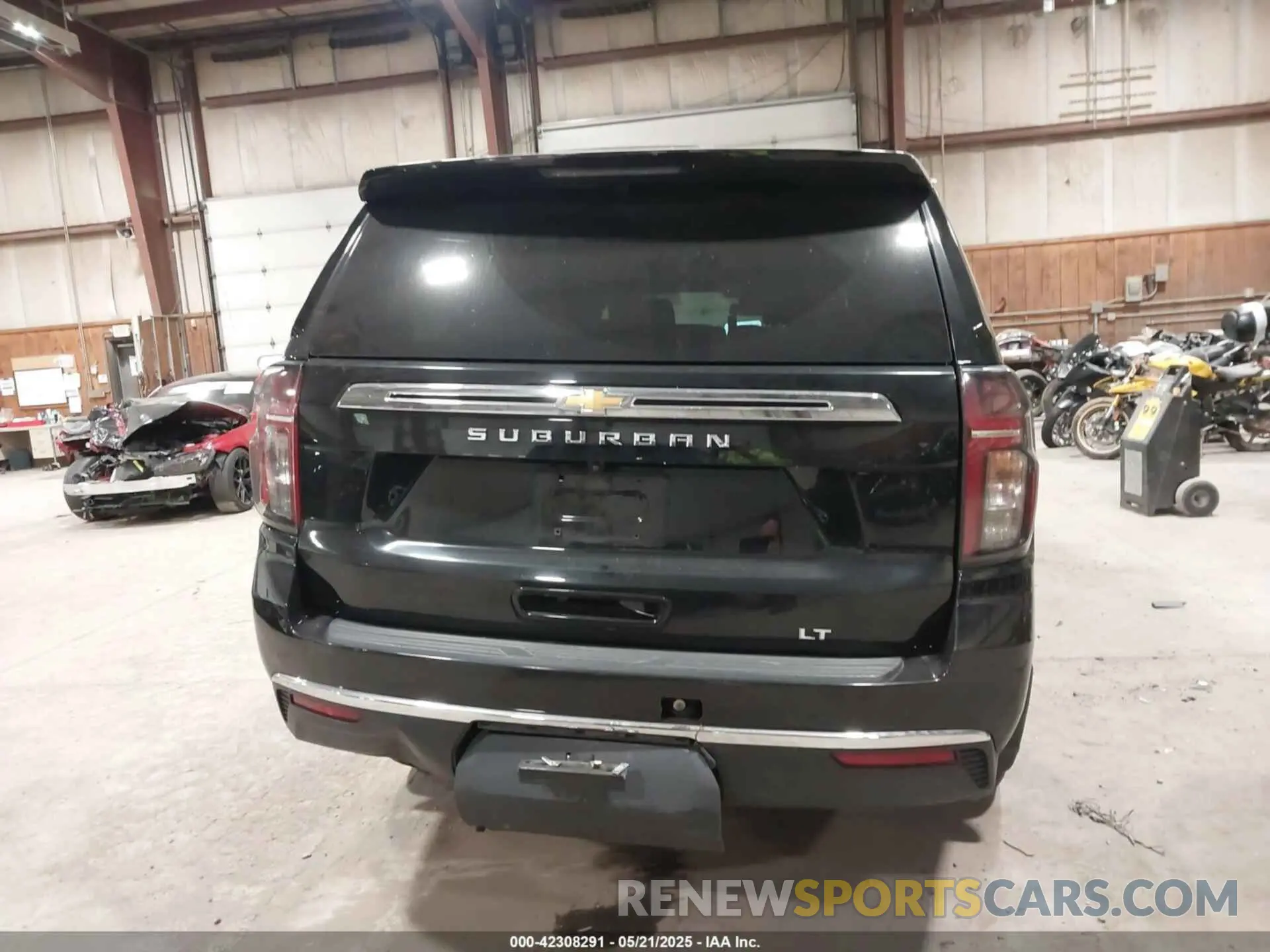17 fotografías del automóvil dañado 1GNSKCKD0PR207313 CHEVROLET SUBURBAN 2023