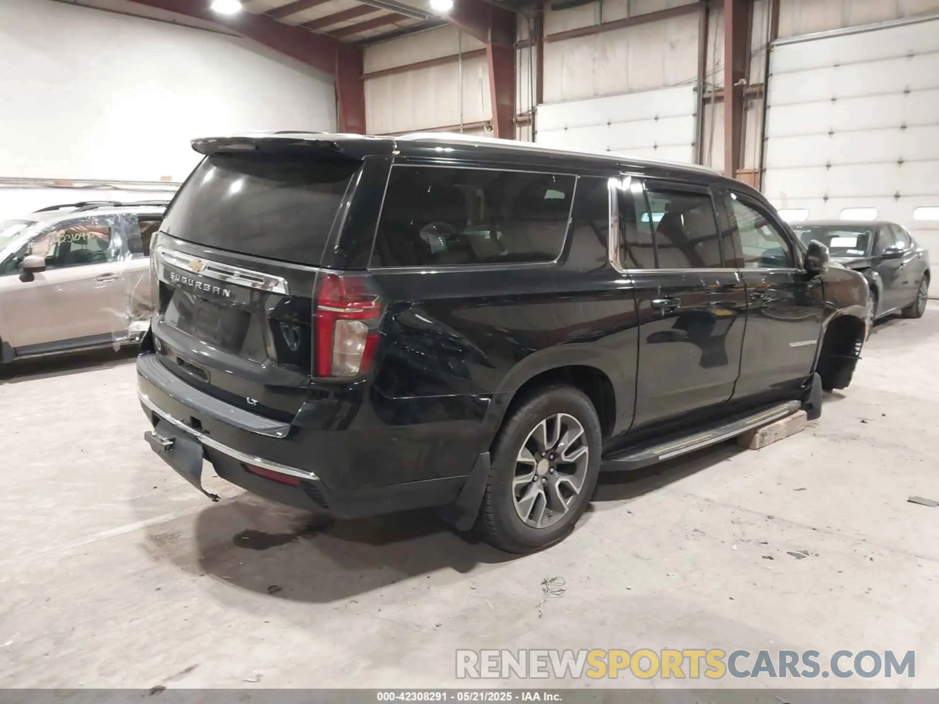 4 fotografías del automóvil dañado 1GNSKCKD0PR207313 CHEVROLET SUBURBAN 2023