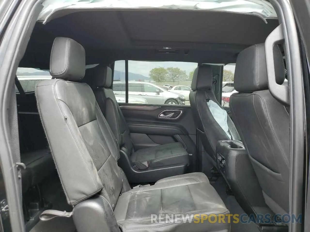 11 fotografías del automóvil dañado 1GNSKCKD4PR175272 CHEVROLET SUBURBAN 2023