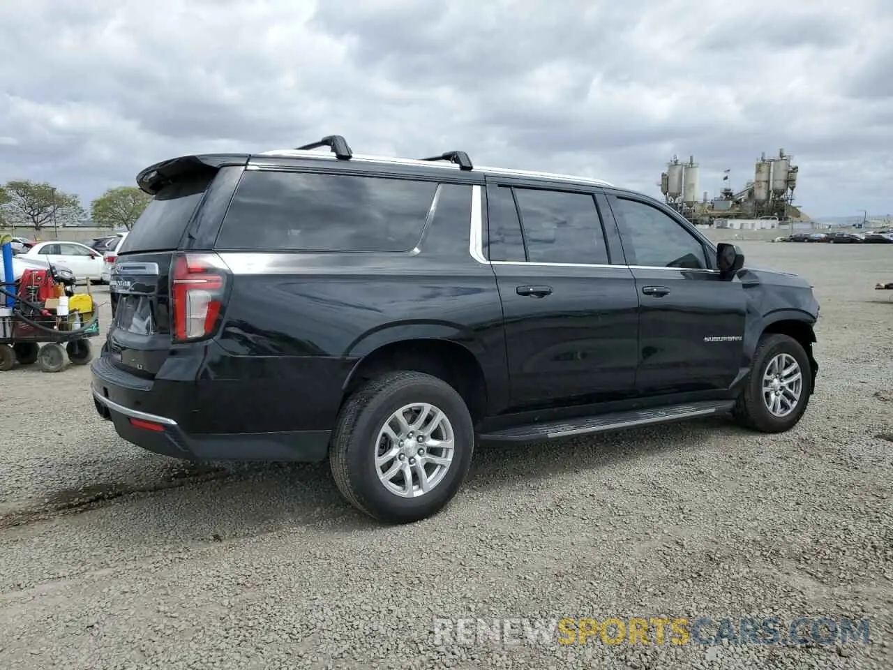 3 fotografías del automóvil dañado 1GNSKCKD4PR175272 CHEVROLET SUBURBAN 2023