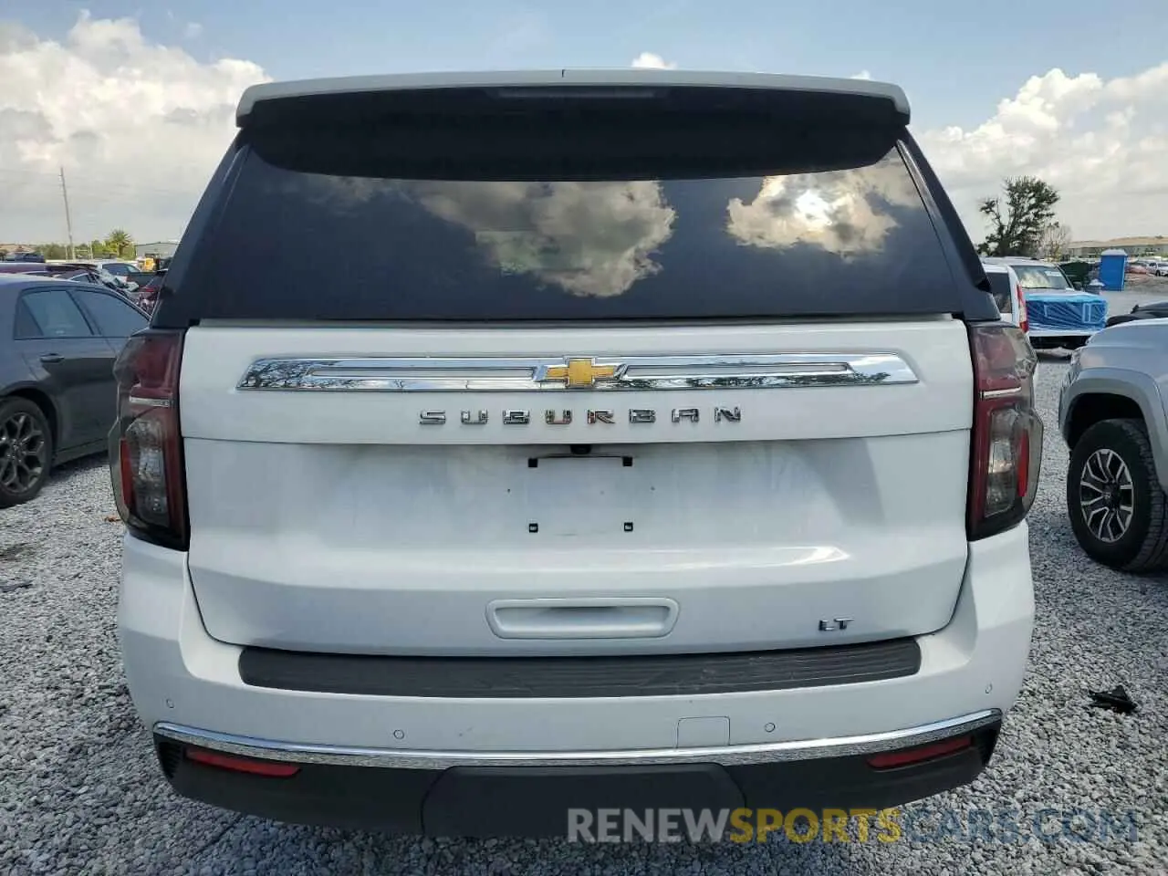 6 fotografías del automóvil dañado 1GNSKCKD4PR204186 CHEVROLET SUBURBAN 2023