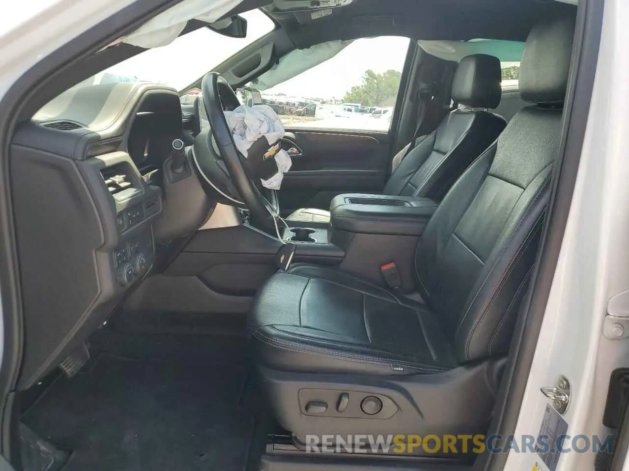 7 fotografías del automóvil dañado 1GNSKCKD4PR204186 CHEVROLET SUBURBAN 2023