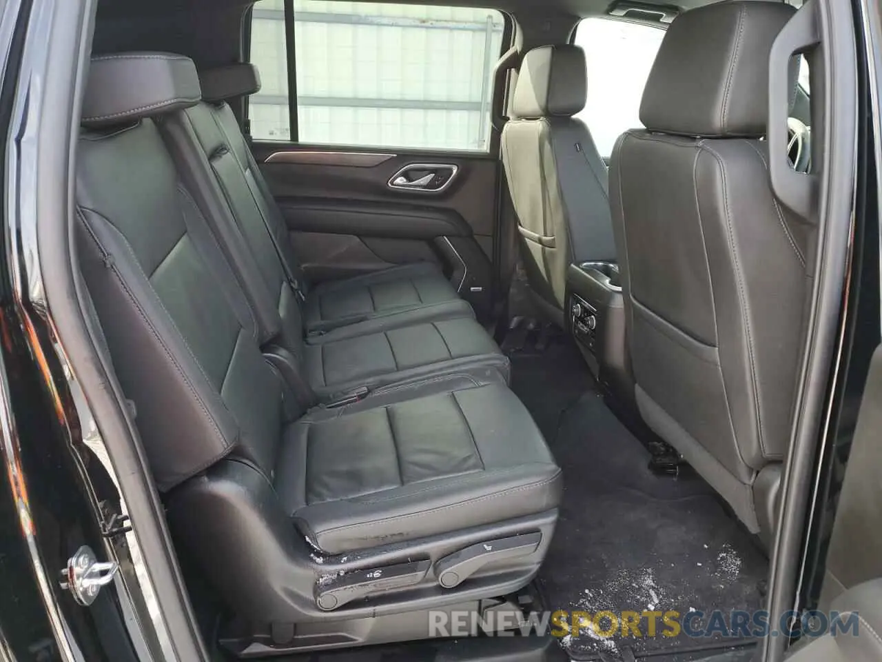 11 fotografías del automóvil dañado 1GNSKCKD4PR332623 CHEVROLET SUBURBAN 2023