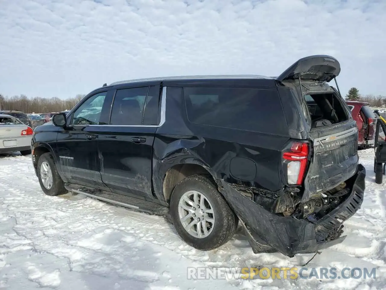 2 fotografías del automóvil dañado 1GNSKCKD4PR332623 CHEVROLET SUBURBAN 2023