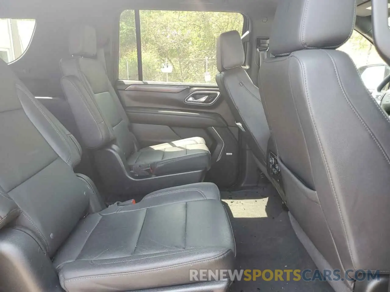 11 fotografías del automóvil dañado 1GNSKCKD4PR532997 CHEVROLET SUBURBAN 2023
