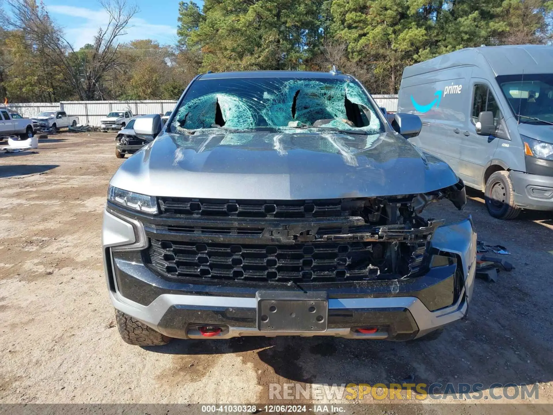 13 fotografías del automóvil dañado 1GNSKDKD6PR122790 CHEVROLET SUBURBAN 2023