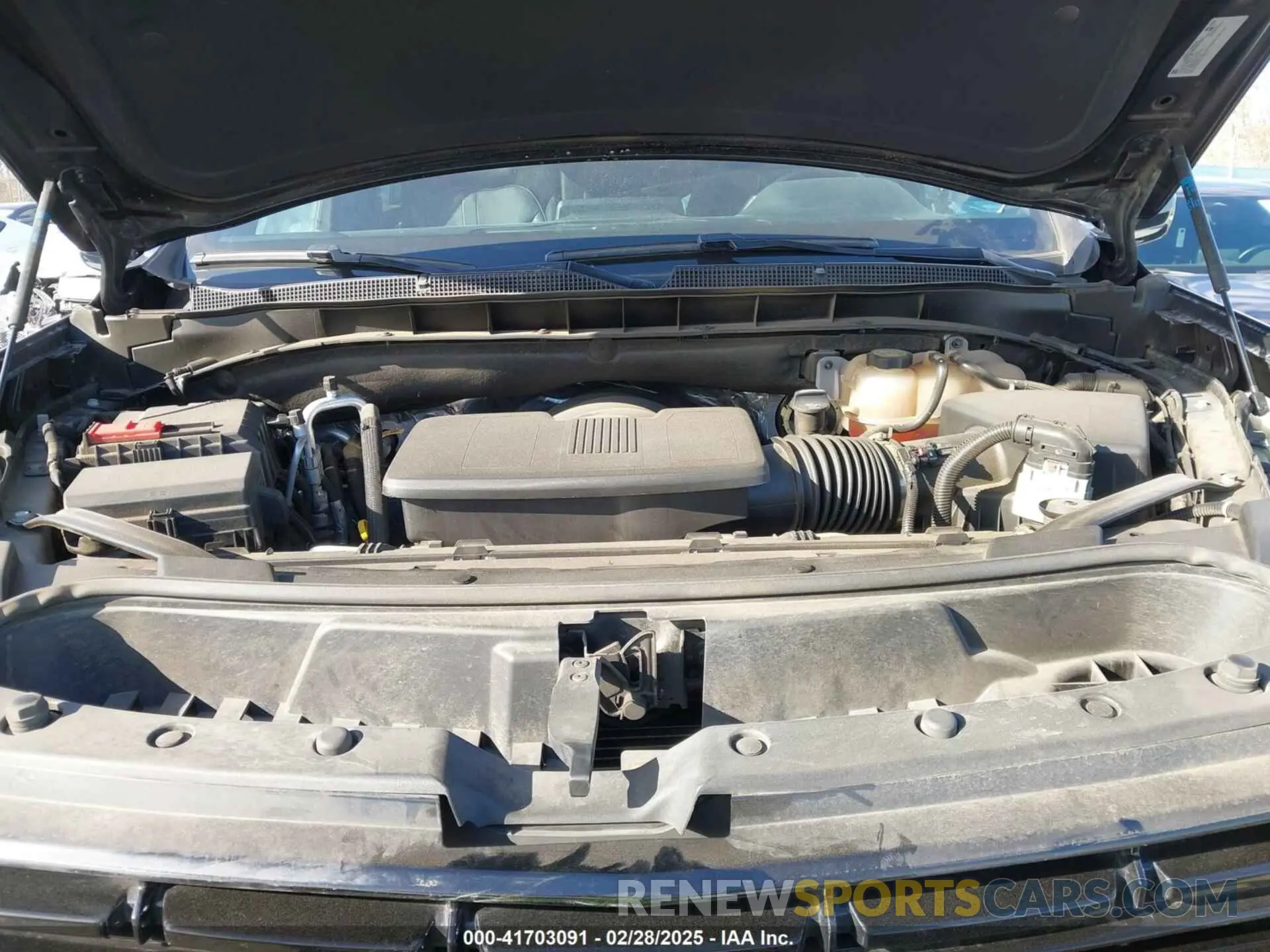 10 fotografías del automóvil dañado 1GNSKEKD2PR367074 CHEVROLET SUBURBAN 2023