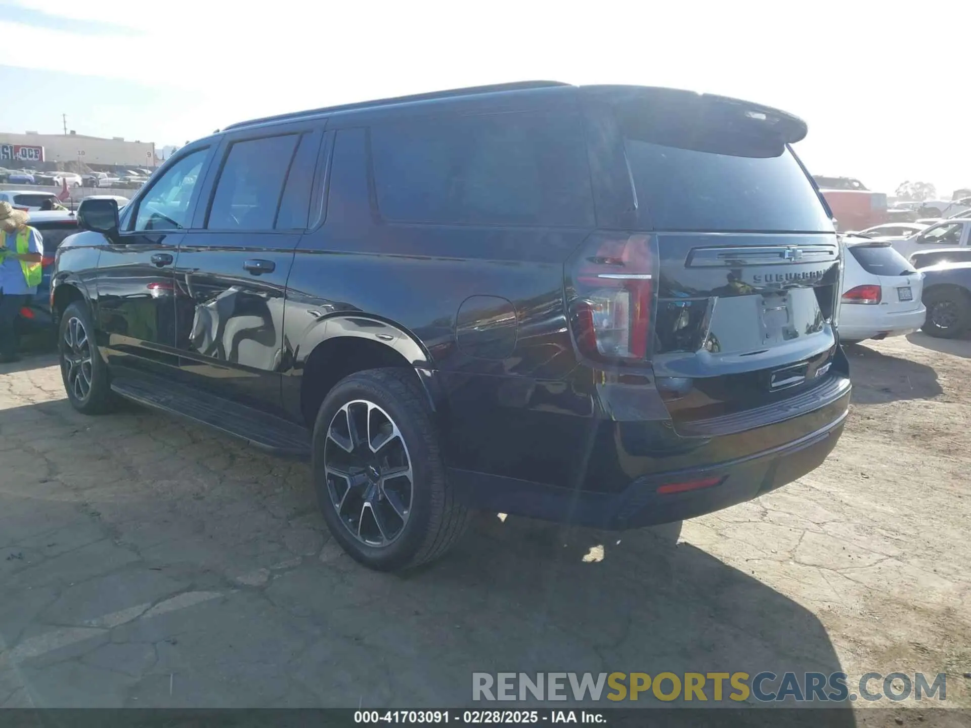 3 fotografías del automóvil dañado 1GNSKEKD2PR367074 CHEVROLET SUBURBAN 2023