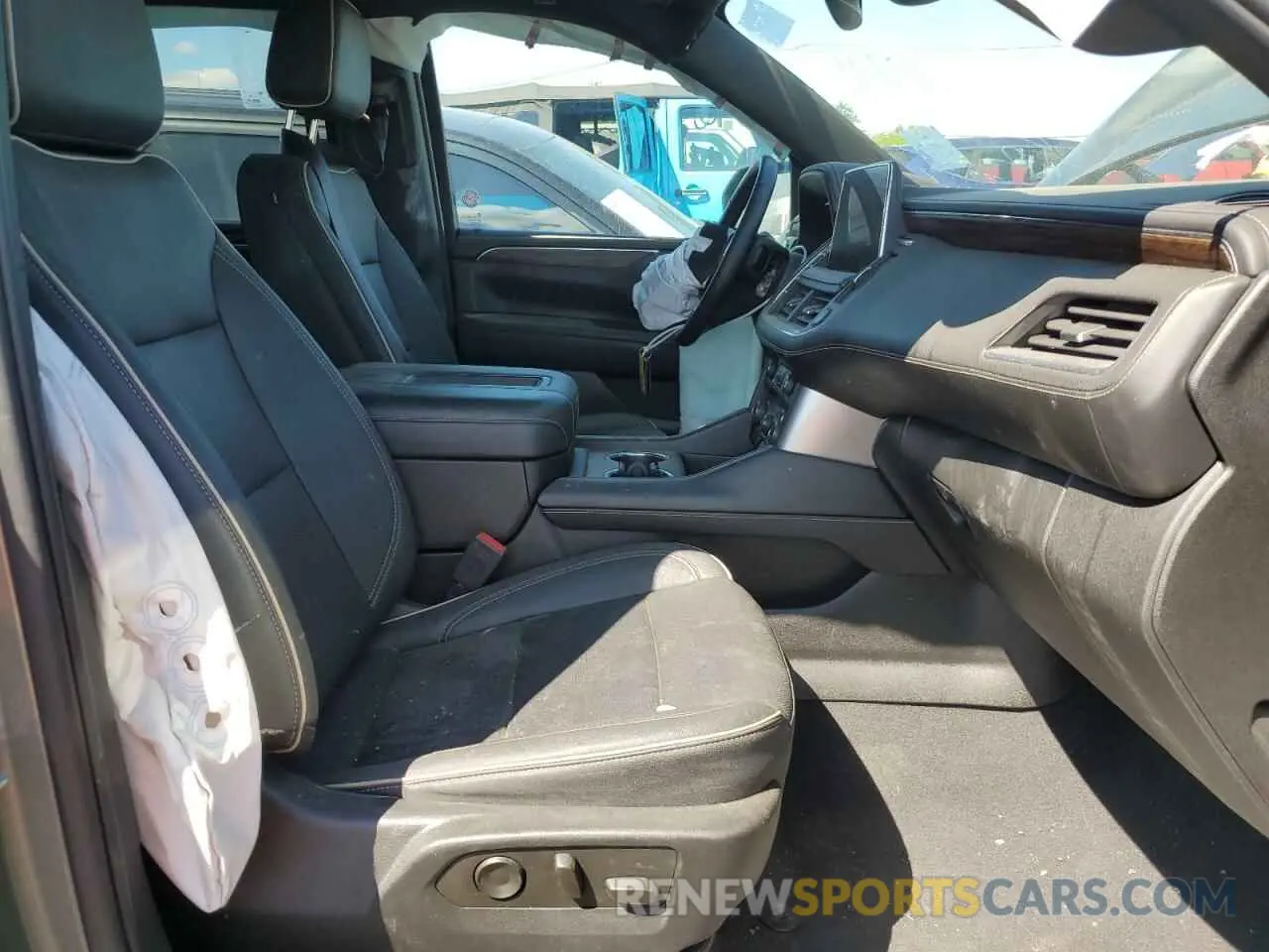 7 fotografías del automóvil dañado 1GNSKFKD0PR278738 CHEVROLET SUBURBAN 2023