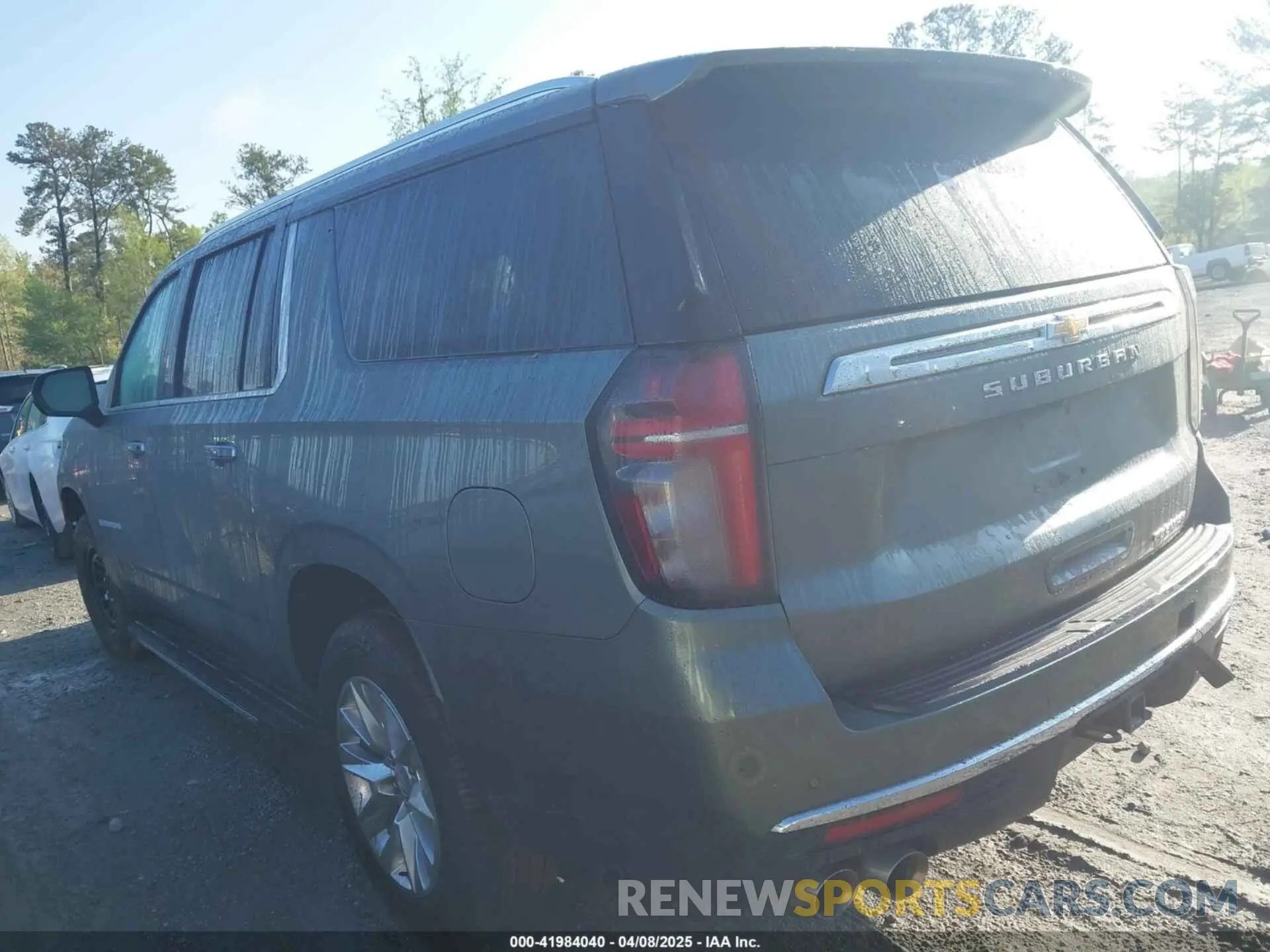 3 fotografías del automóvil dañado 1GNSKFKD4PR375702 CHEVROLET SUBURBAN 2023