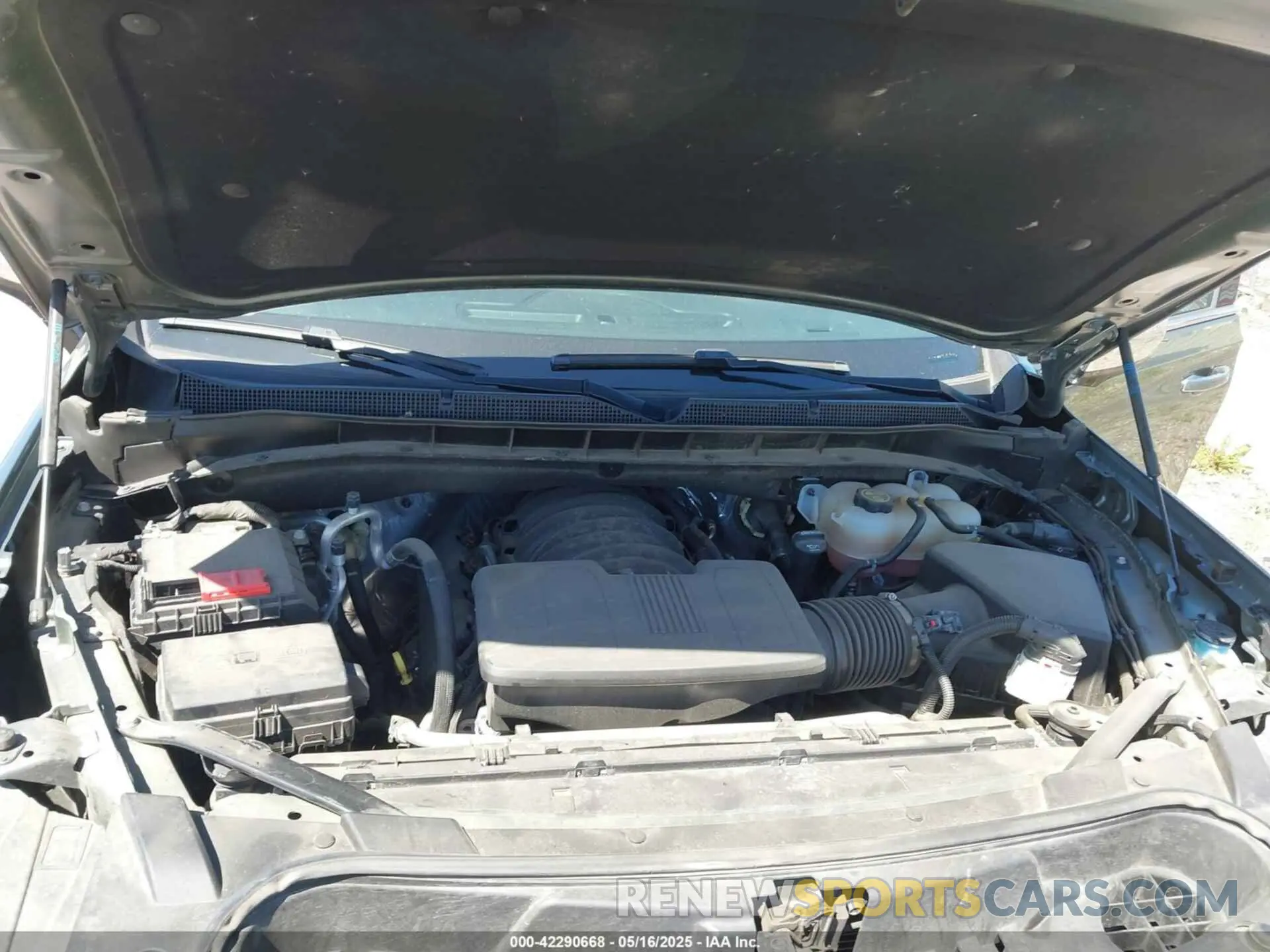 10 fotografías del automóvil dañado 1GNSKFKD5PR306646 CHEVROLET SUBURBAN 2023