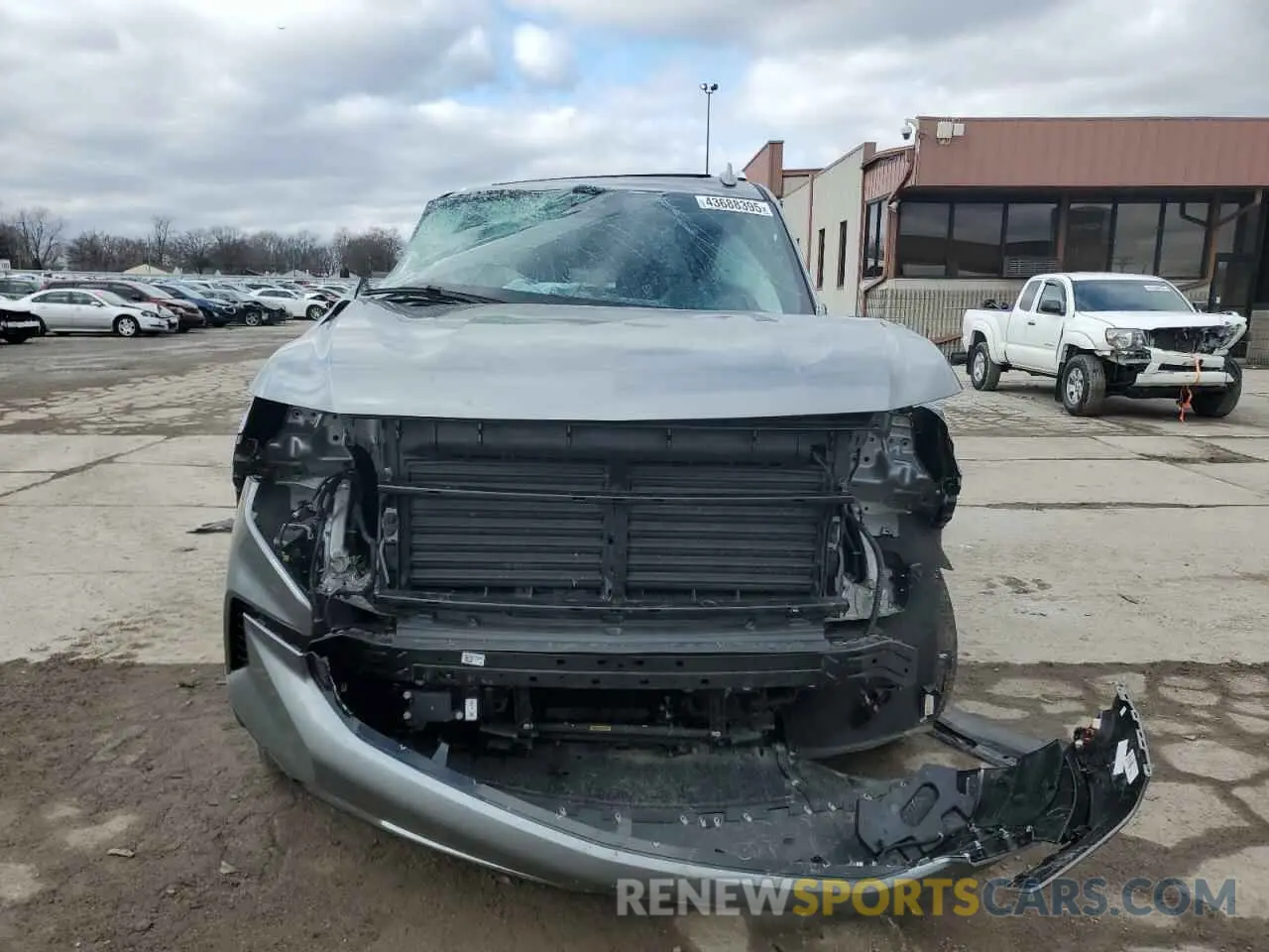 5 fotografías del automóvil dañado 1GNSKFKD6PR329370 CHEVROLET SUBURBAN 2023