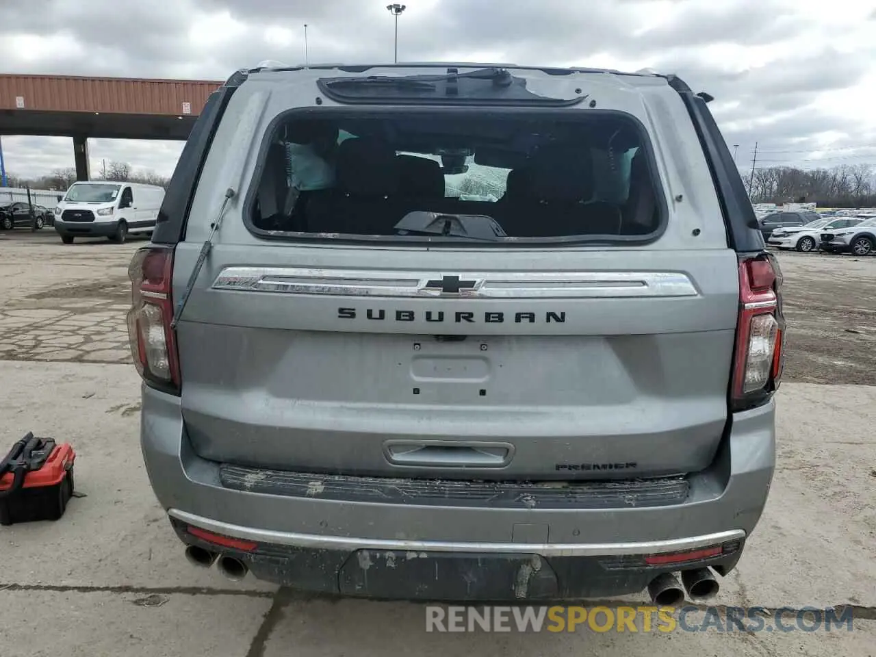 6 fotografías del automóvil dañado 1GNSKFKD6PR329370 CHEVROLET SUBURBAN 2023