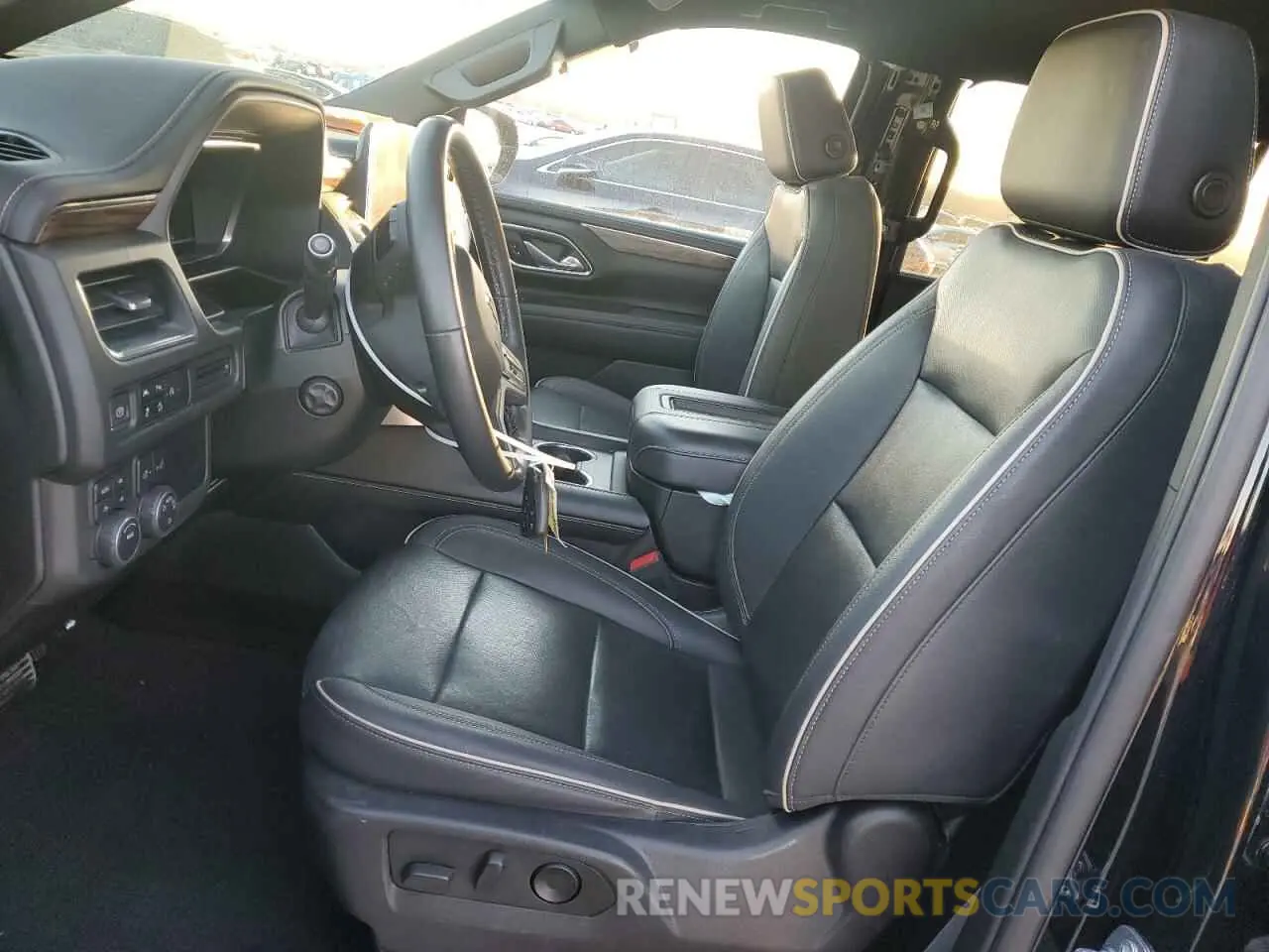 7 fotografías del automóvil dañado 1GNSKFKD7PR269597 CHEVROLET SUBURBAN 2023