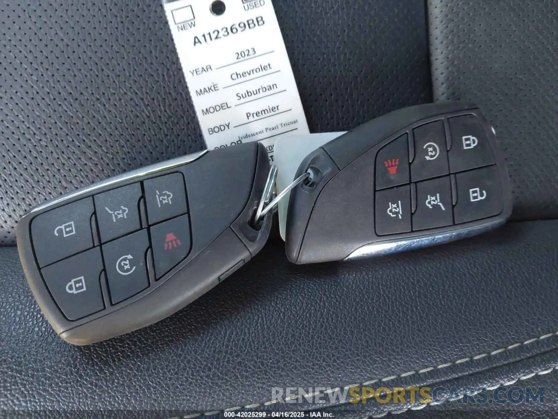 11 fotografías del automóvil dañado 1GNSKFKD8PR328768 CHEVROLET SUBURBAN 2023