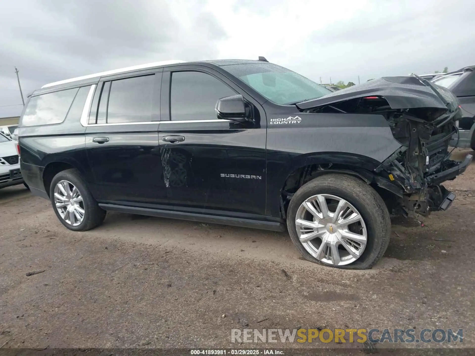13 fotografías del automóvil dañado 1GNSKGKL5PR148645 CHEVROLET SUBURBAN 2023