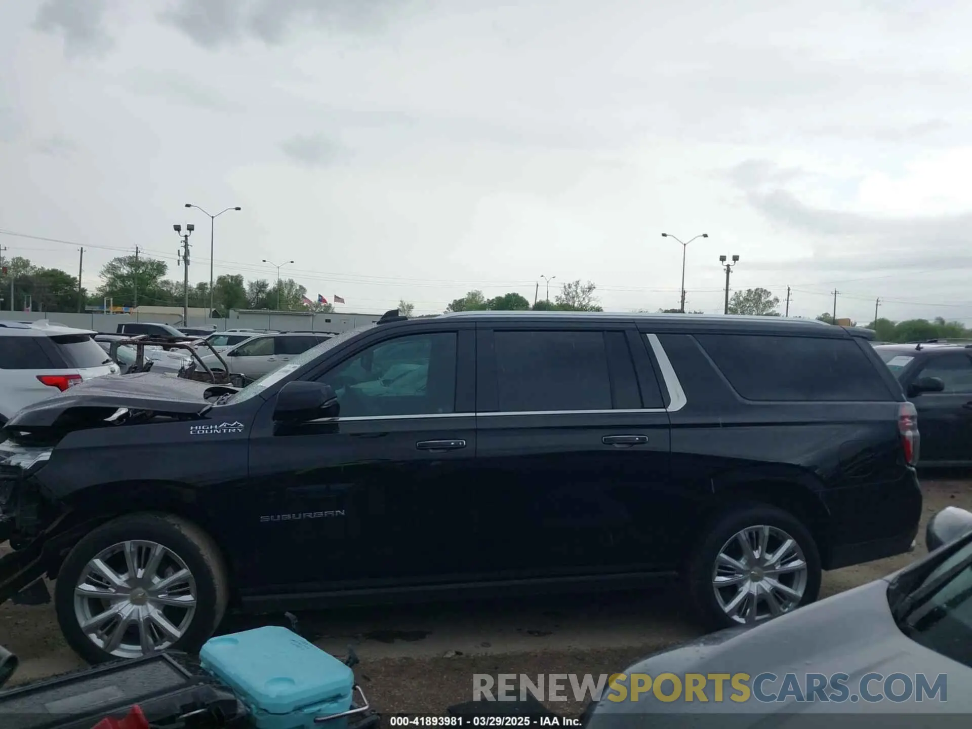 14 fotografías del automóvil dañado 1GNSKGKL5PR148645 CHEVROLET SUBURBAN 2023