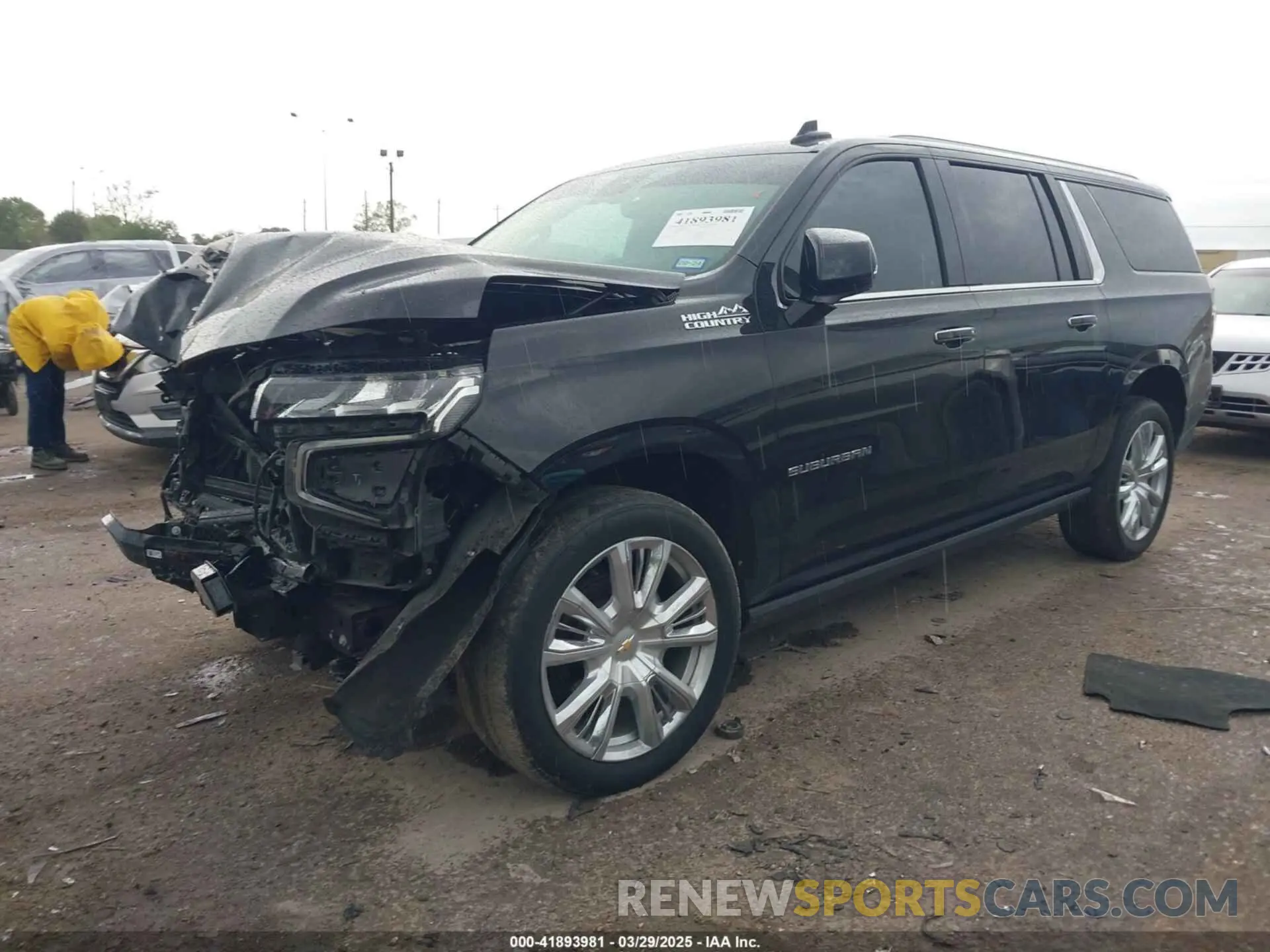 2 fotografías del automóvil dañado 1GNSKGKL5PR148645 CHEVROLET SUBURBAN 2023