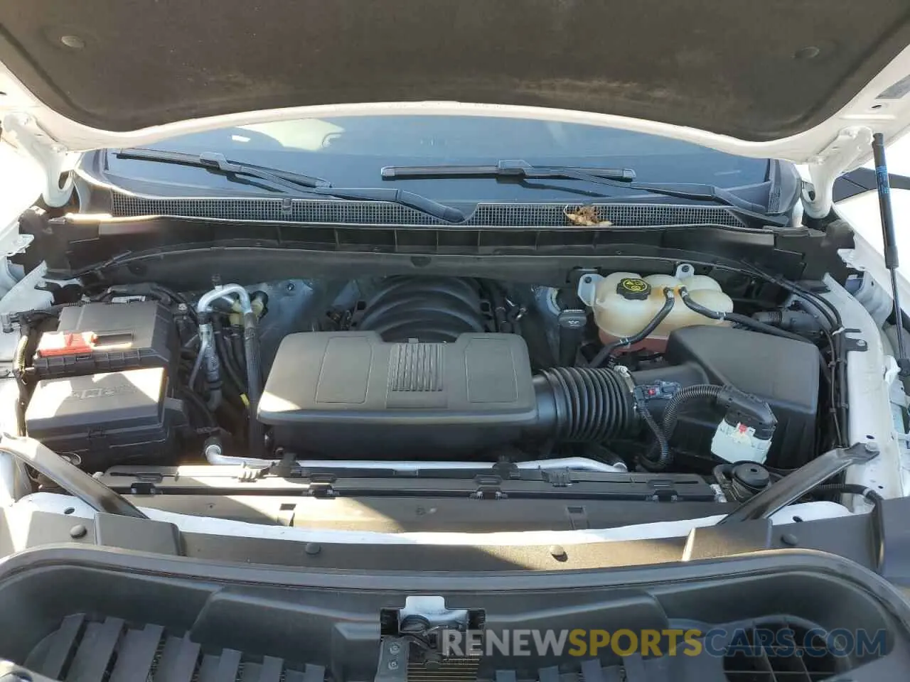 12 fotografías del automóvil dañado 1GNSKGKLXPR107167 CHEVROLET SUBURBAN 2023