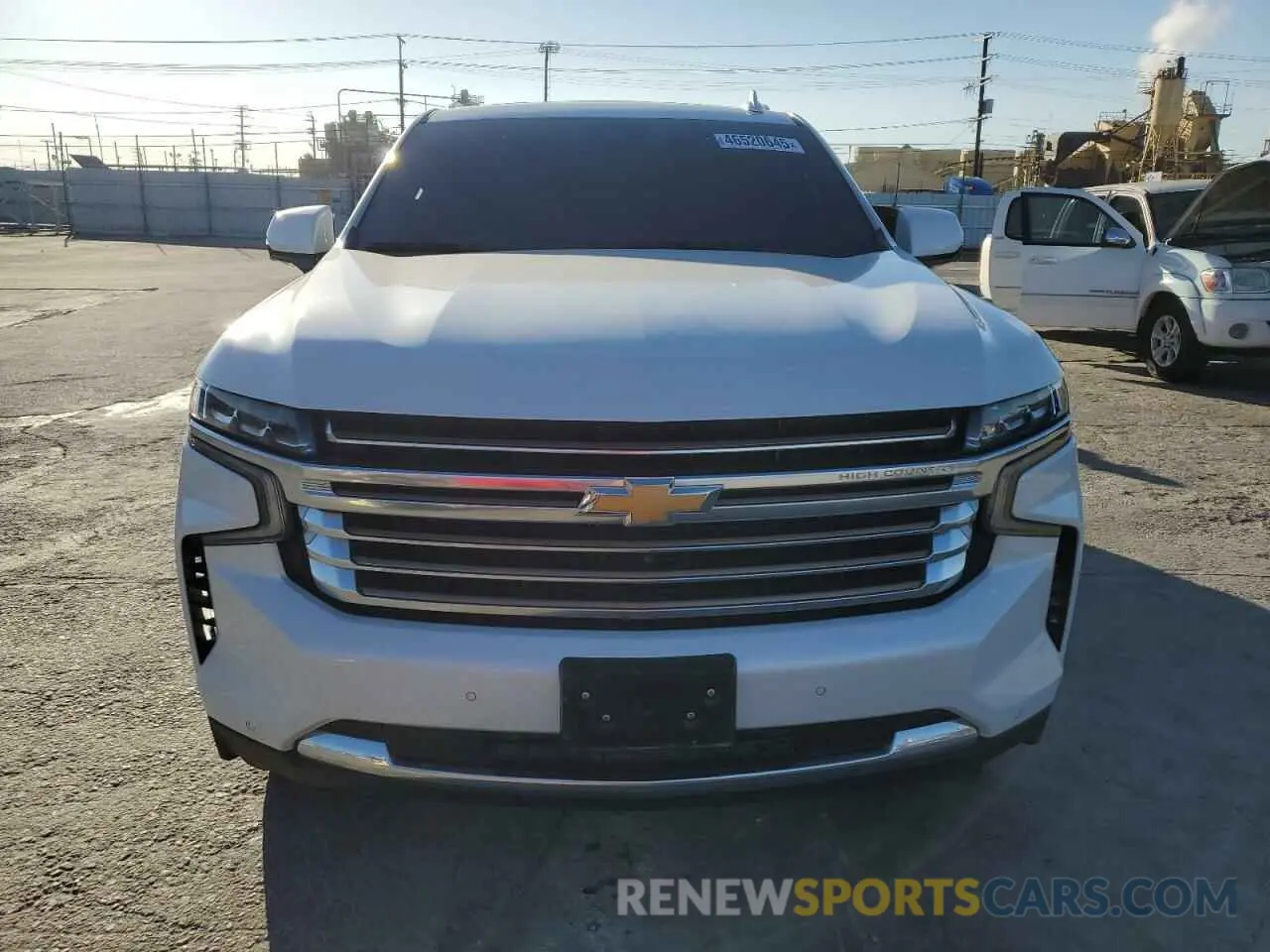 5 fotografías del automóvil dañado 1GNSKGKLXPR107167 CHEVROLET SUBURBAN 2023