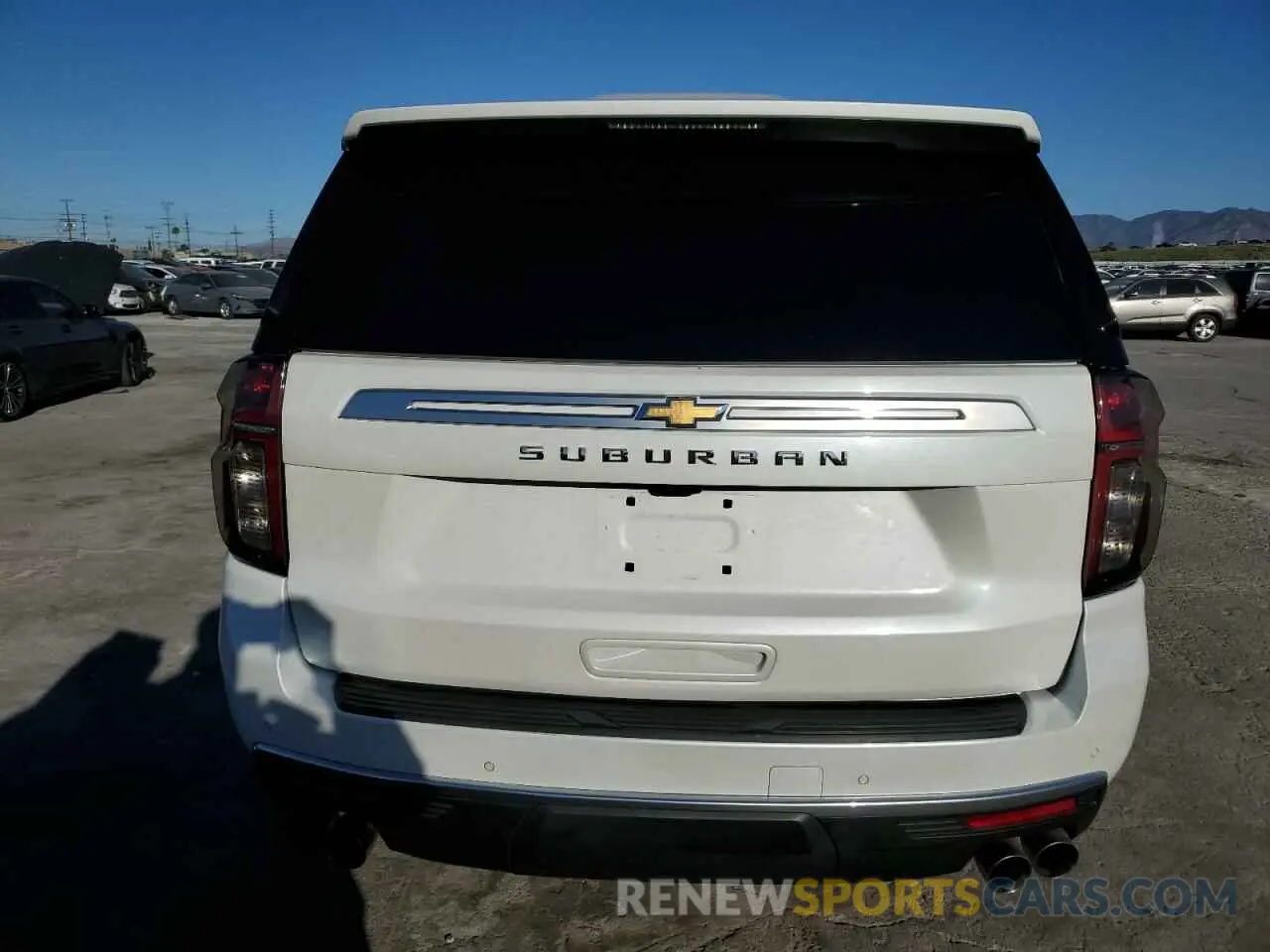 6 fotografías del automóvil dañado 1GNSKGKLXPR107167 CHEVROLET SUBURBAN 2023