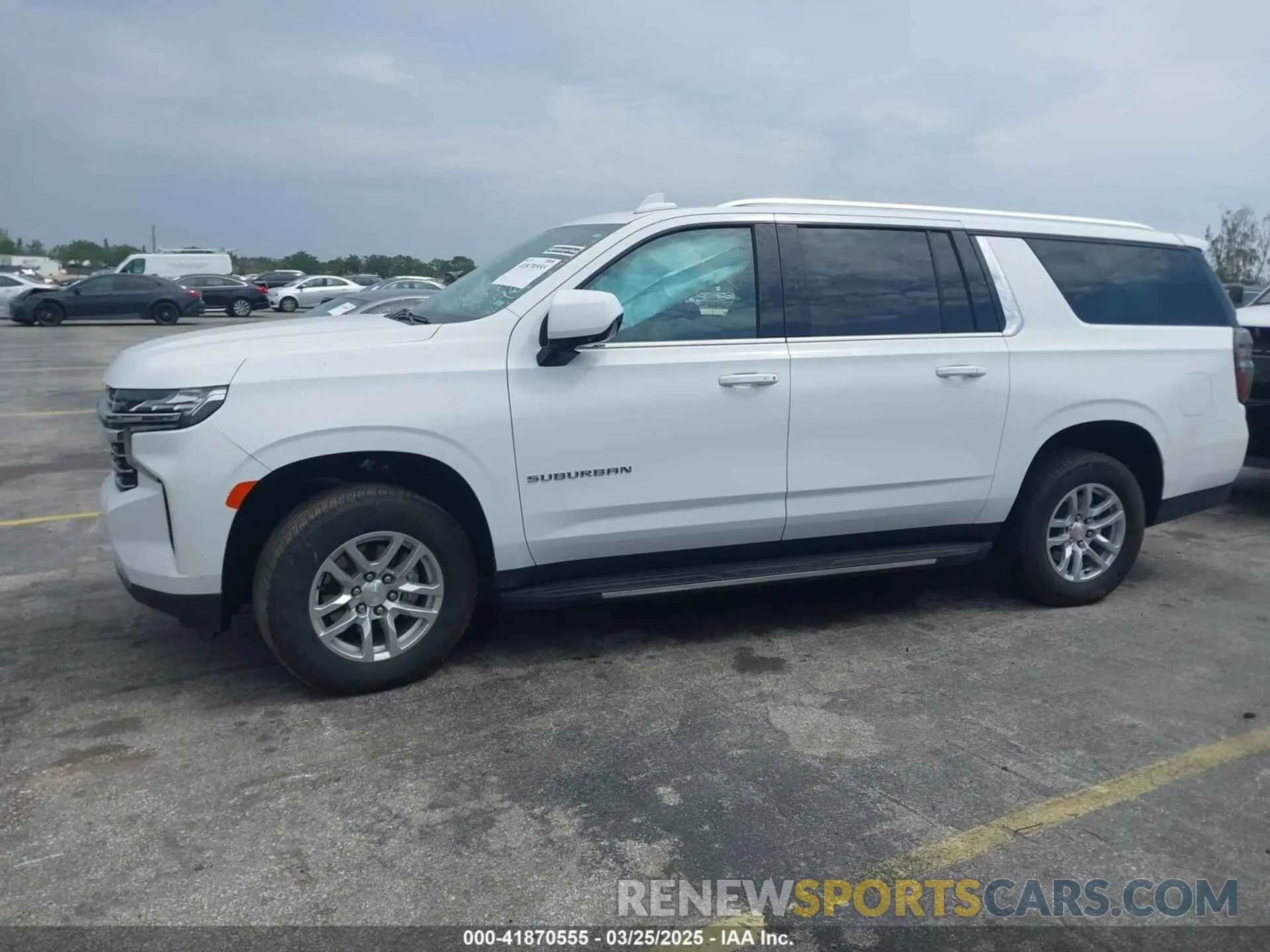 13 fotografías del automóvil dañado 1GNSCCKDXRR249536 CHEVROLET SUBURBAN 2024
