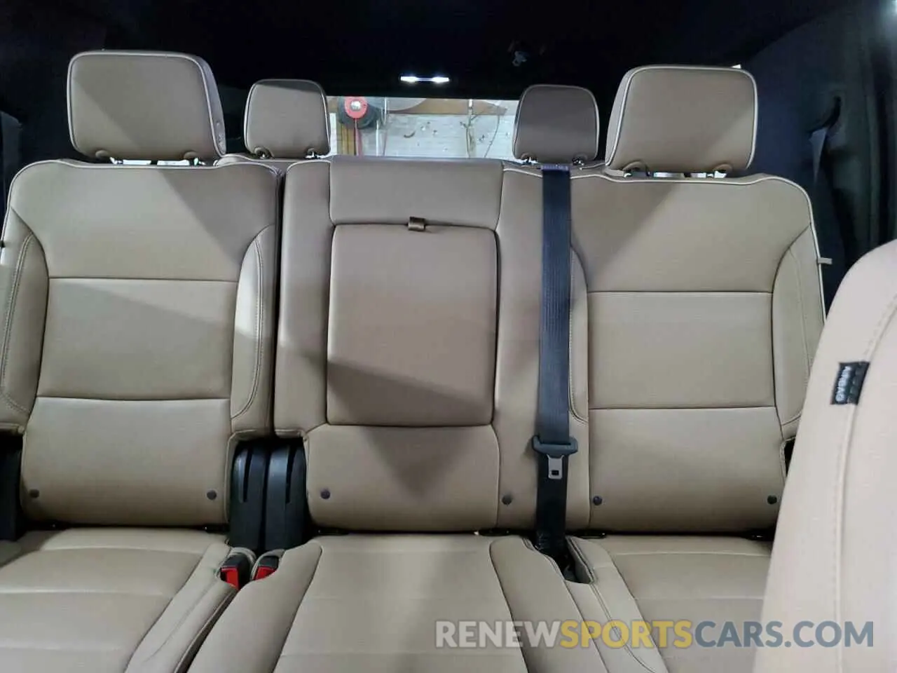 10 fotografías del automóvil dañado 1GNSCFKD4RR179579 CHEVROLET SUBURBAN 2024
