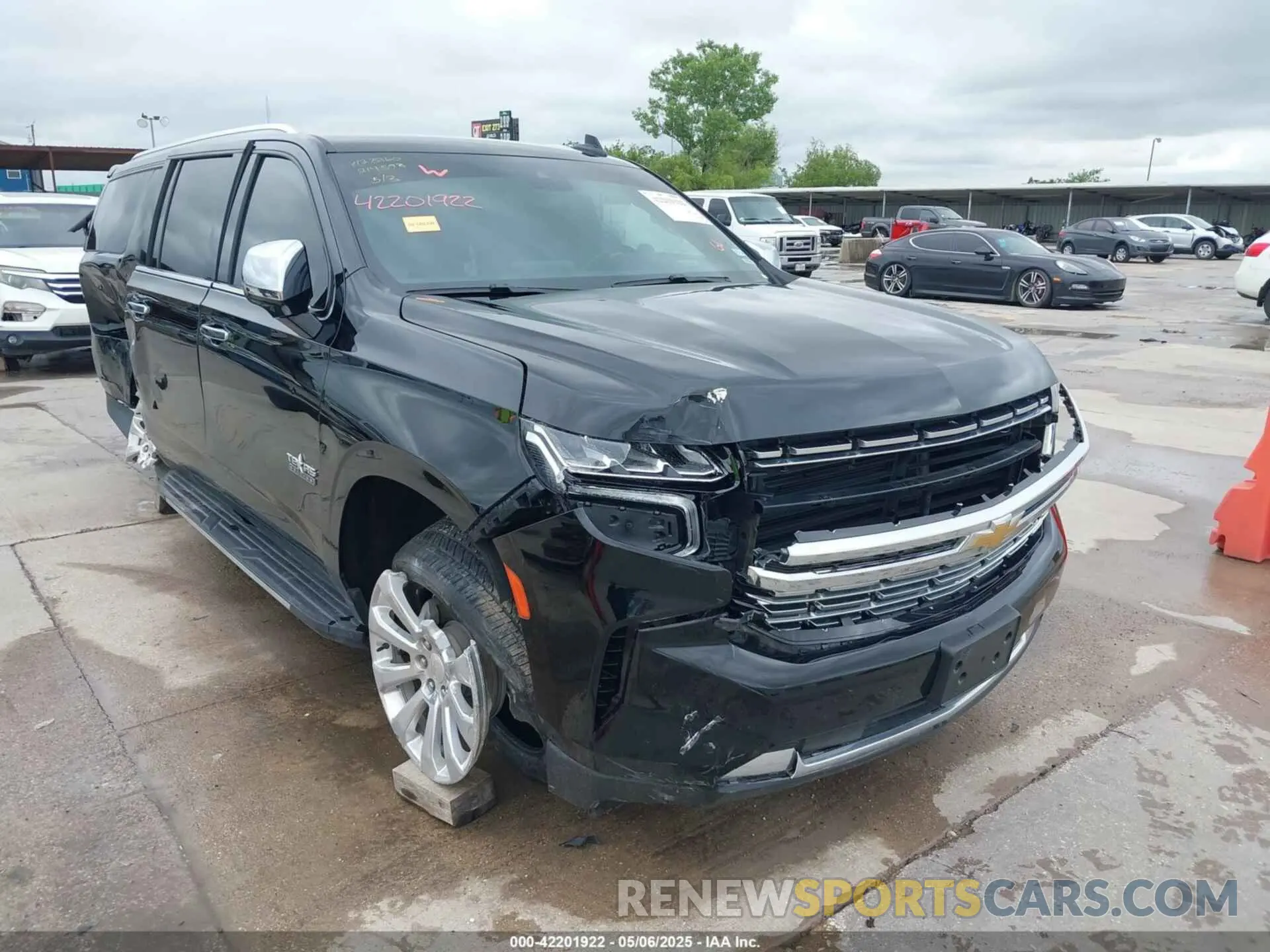1 fotografías del automóvil dañado 1GNSCFKD9RR214598 CHEVROLET SUBURBAN 2024